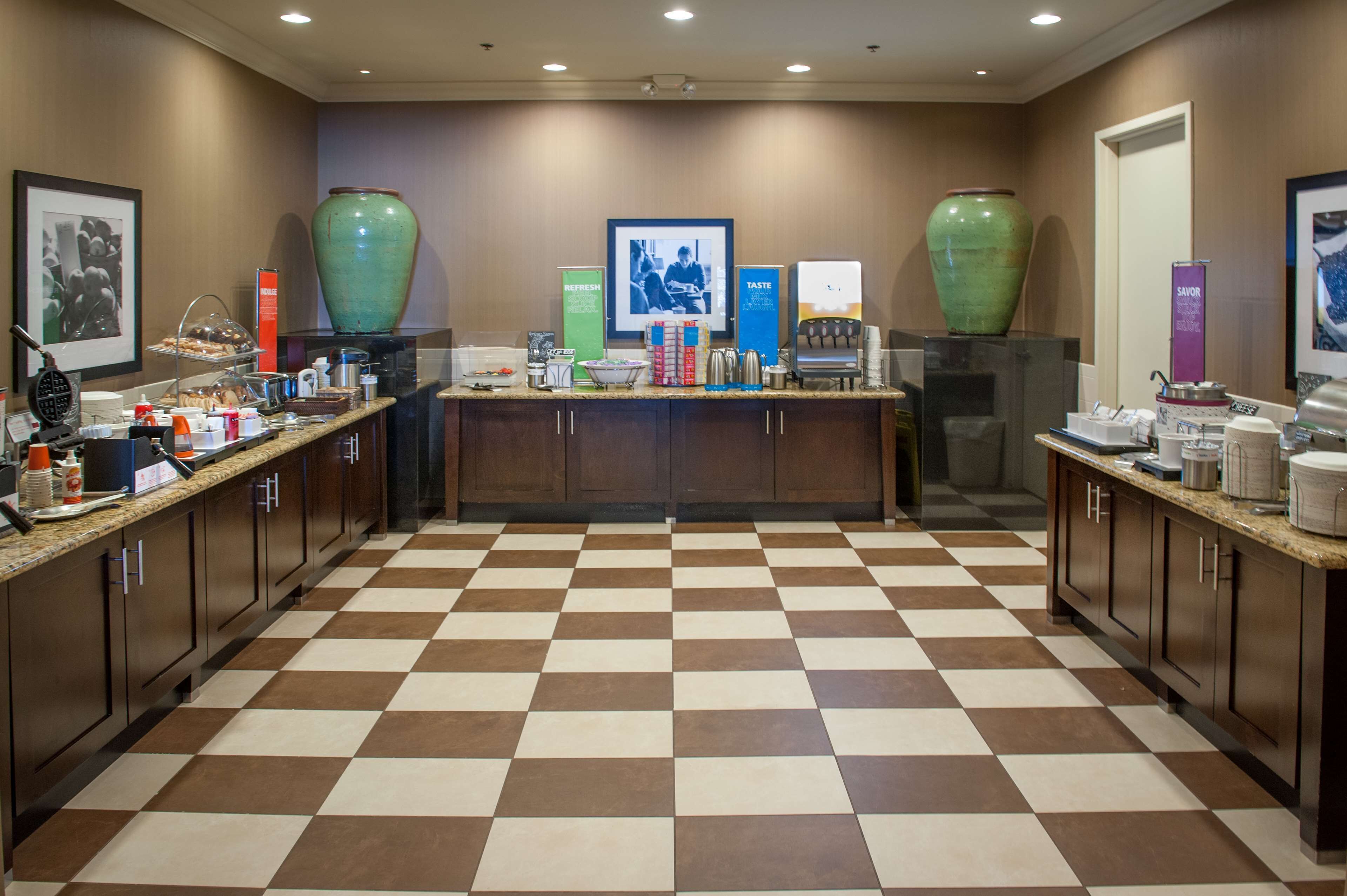 Hampton Inn & Suites New Orleans/Elmwood