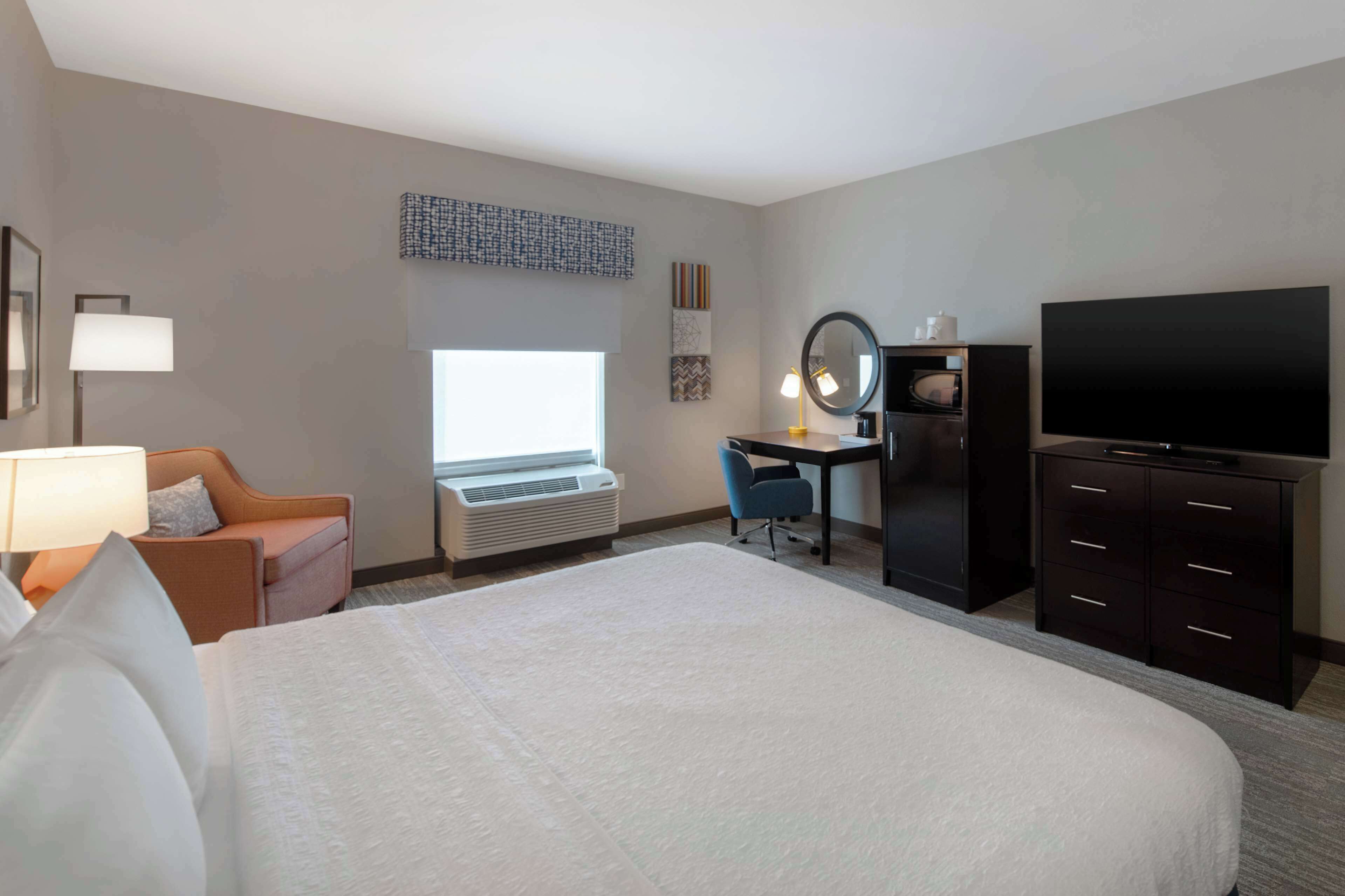 Hampton Inn & Suites Harvey