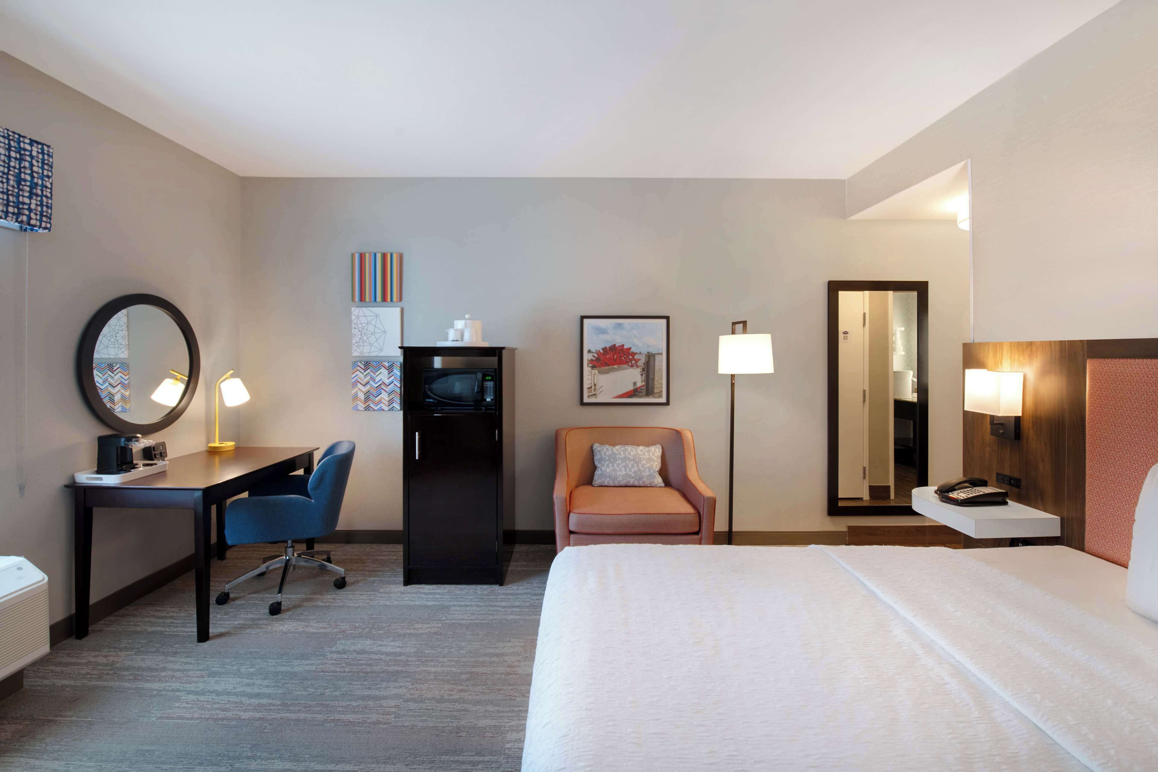 Hampton Inn & Suites Harvey