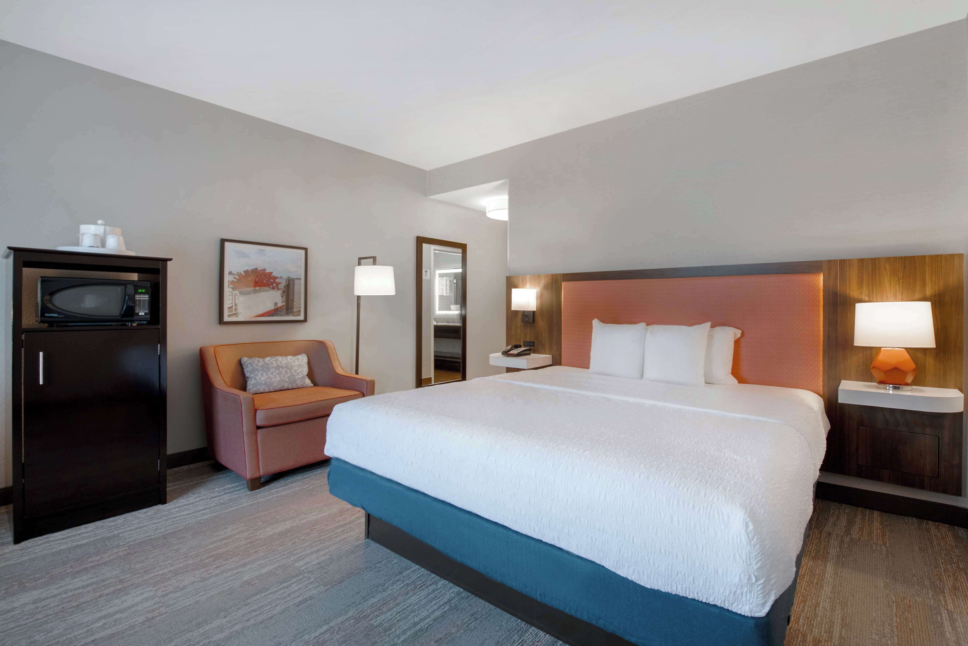 Hampton Inn & Suites Harvey