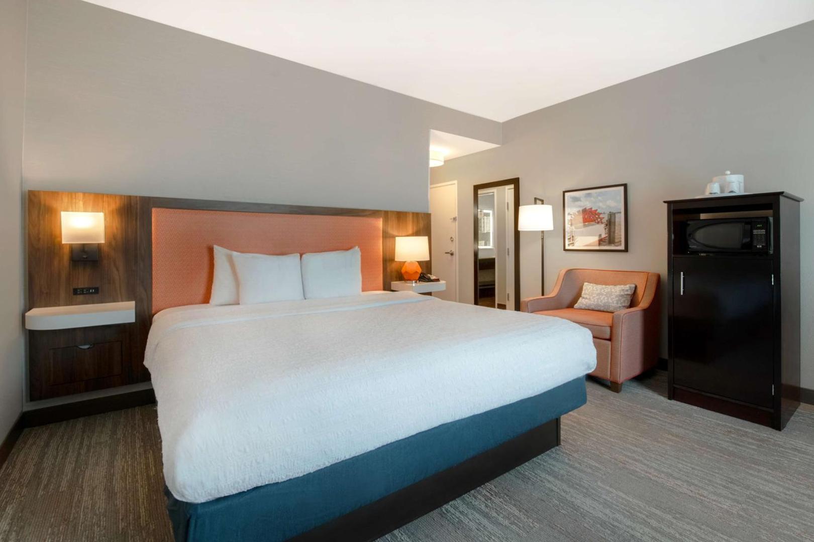 Hampton Inn & Suites Harvey