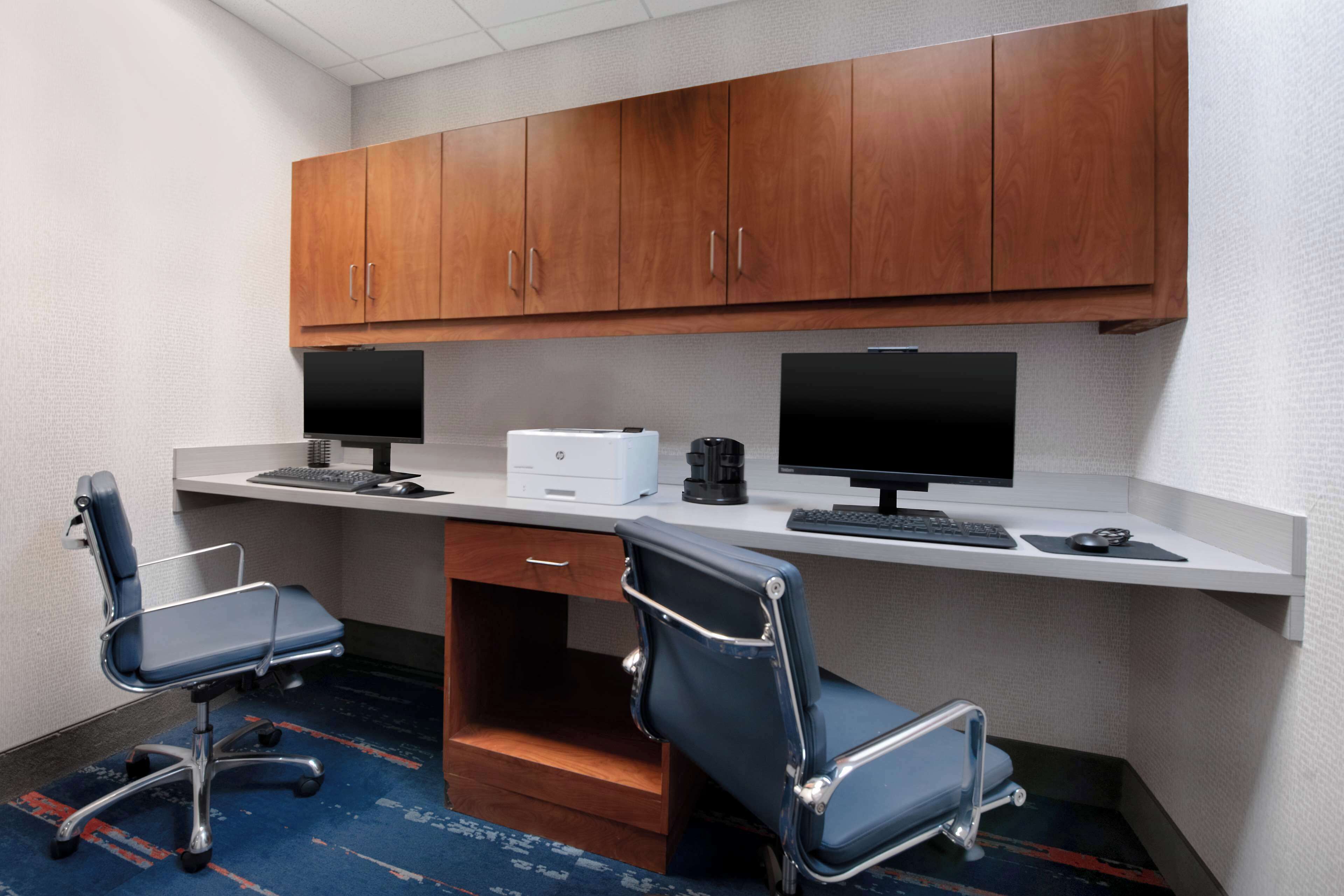 Hampton Inn & Suites Harvey