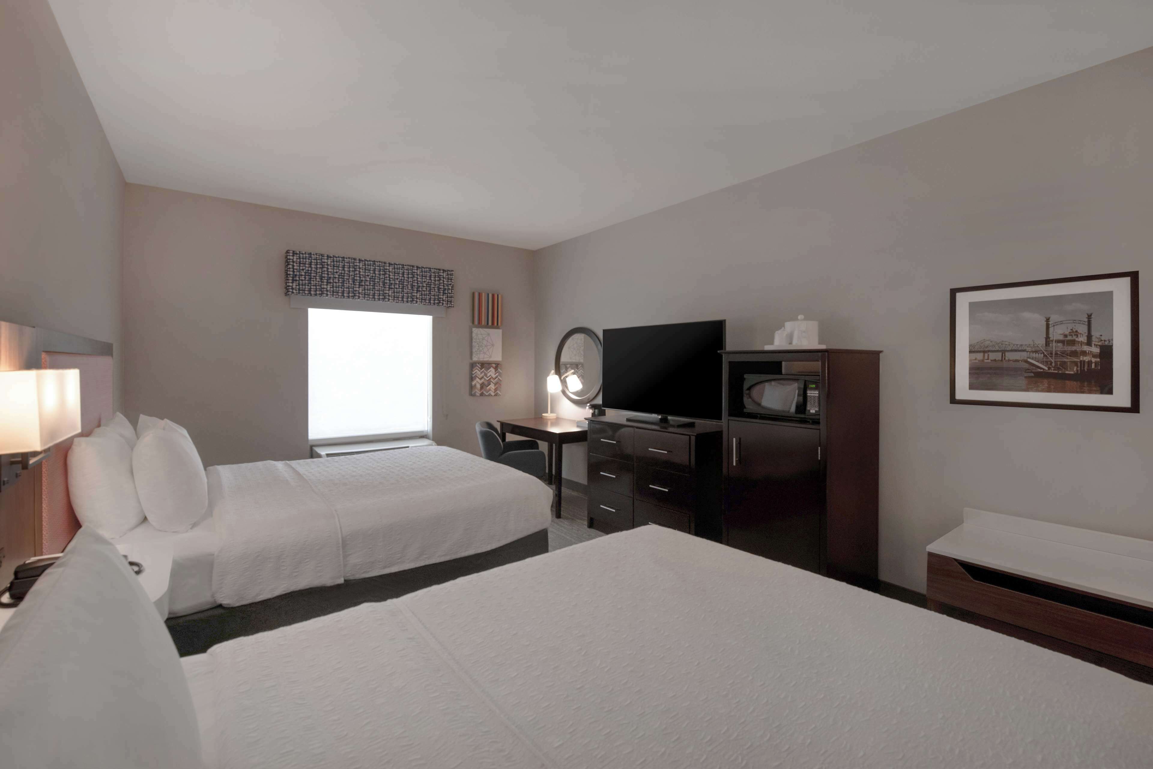 Hampton Inn & Suites Harvey