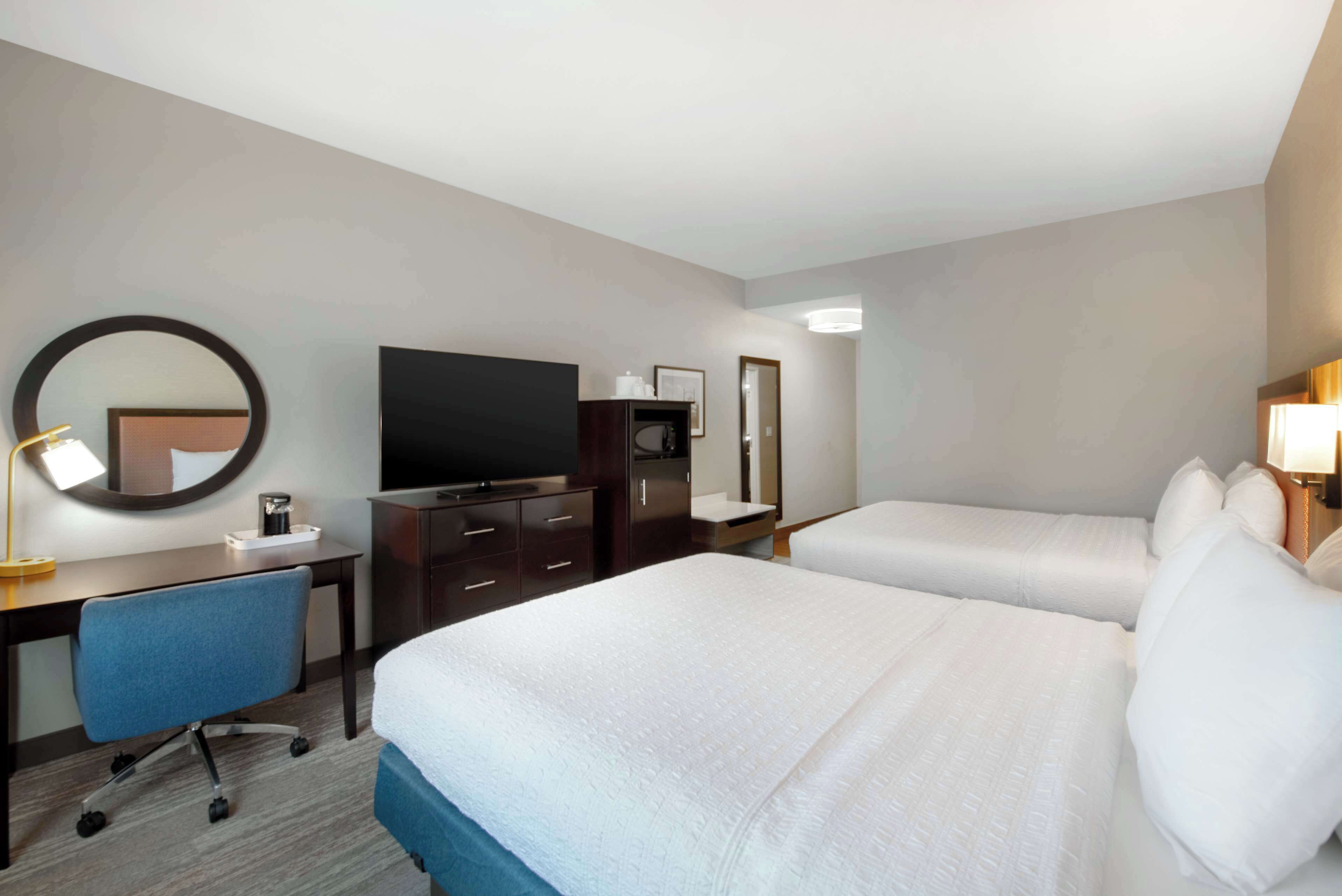 Hampton Inn & Suites Harvey