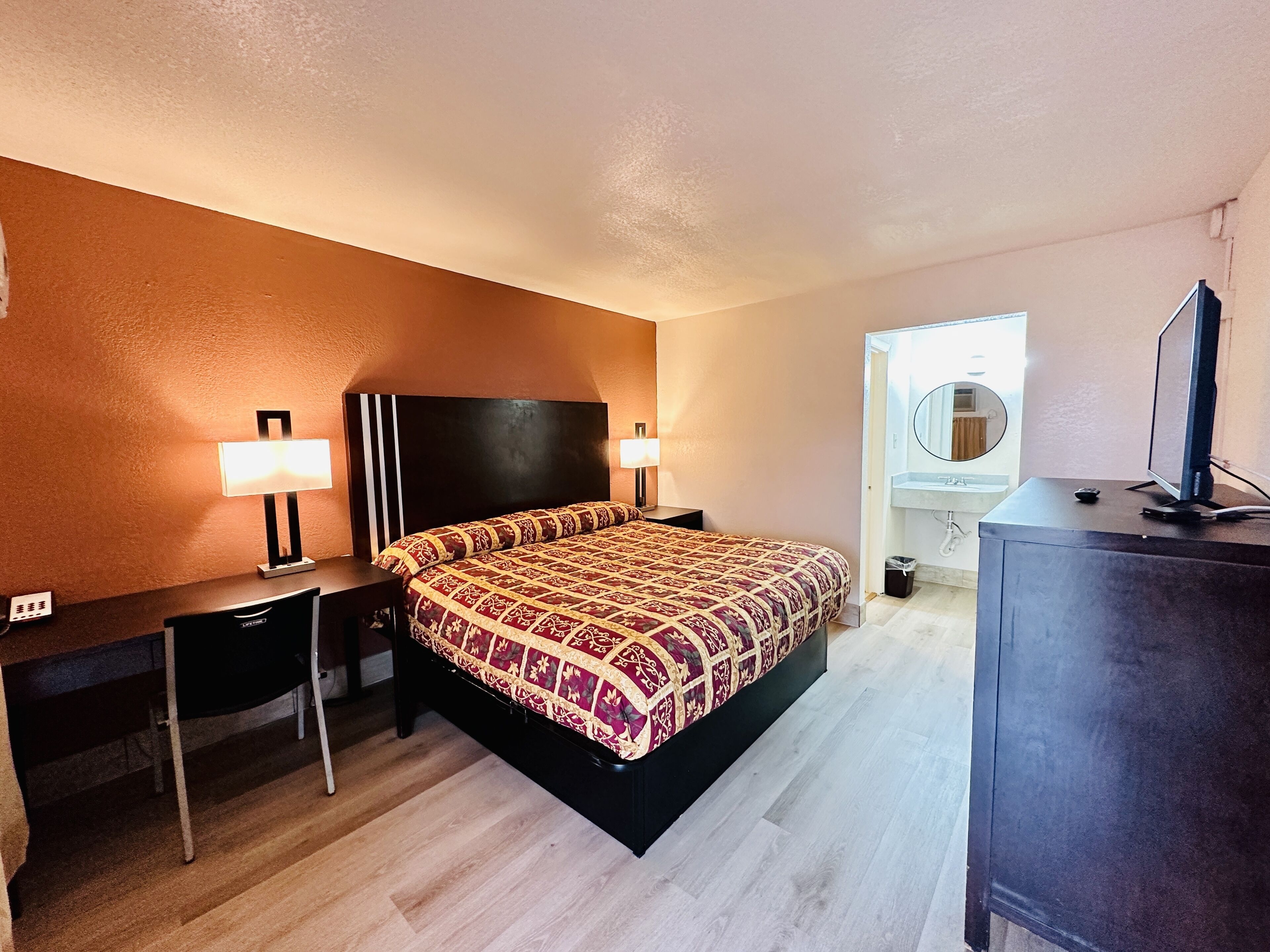 Economy Inn
