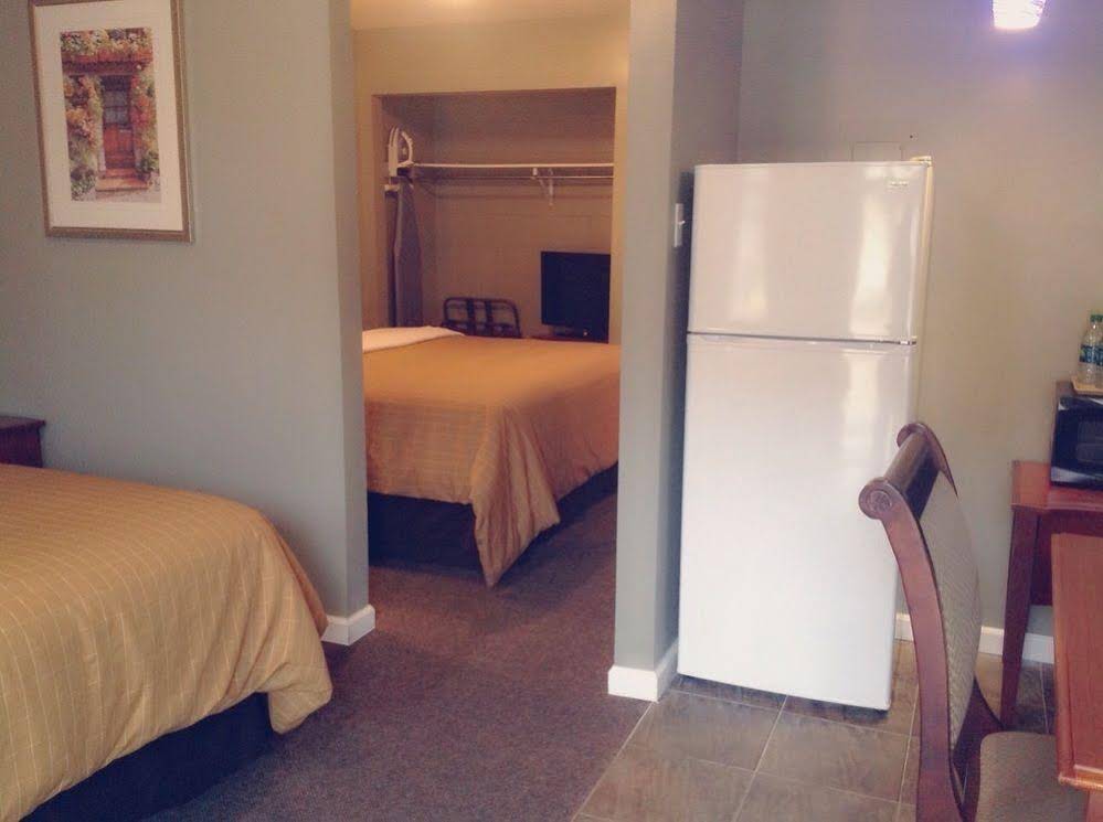 Jefferson Inn & Suites