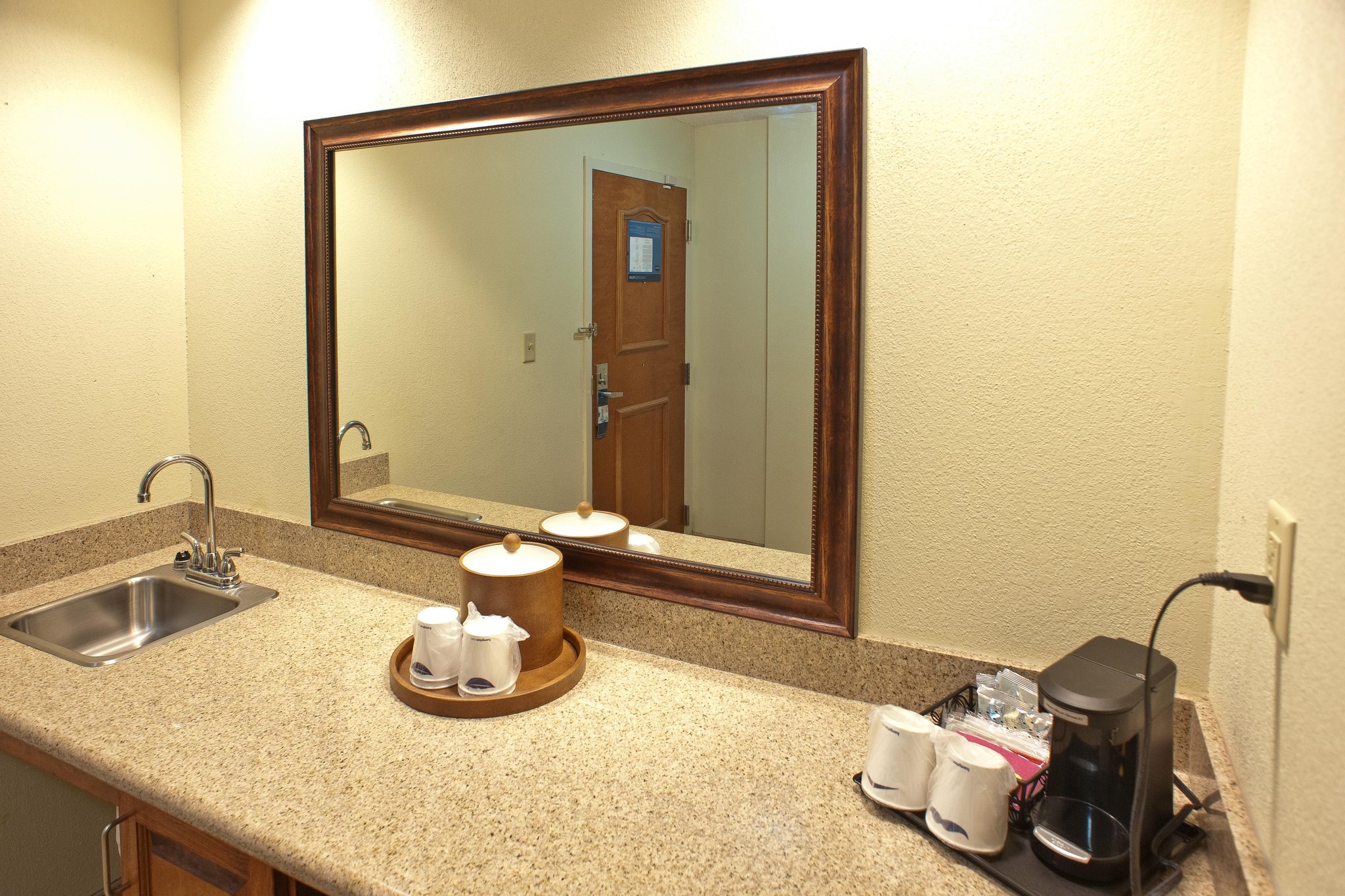 Hampton Inn & Suites Jennings