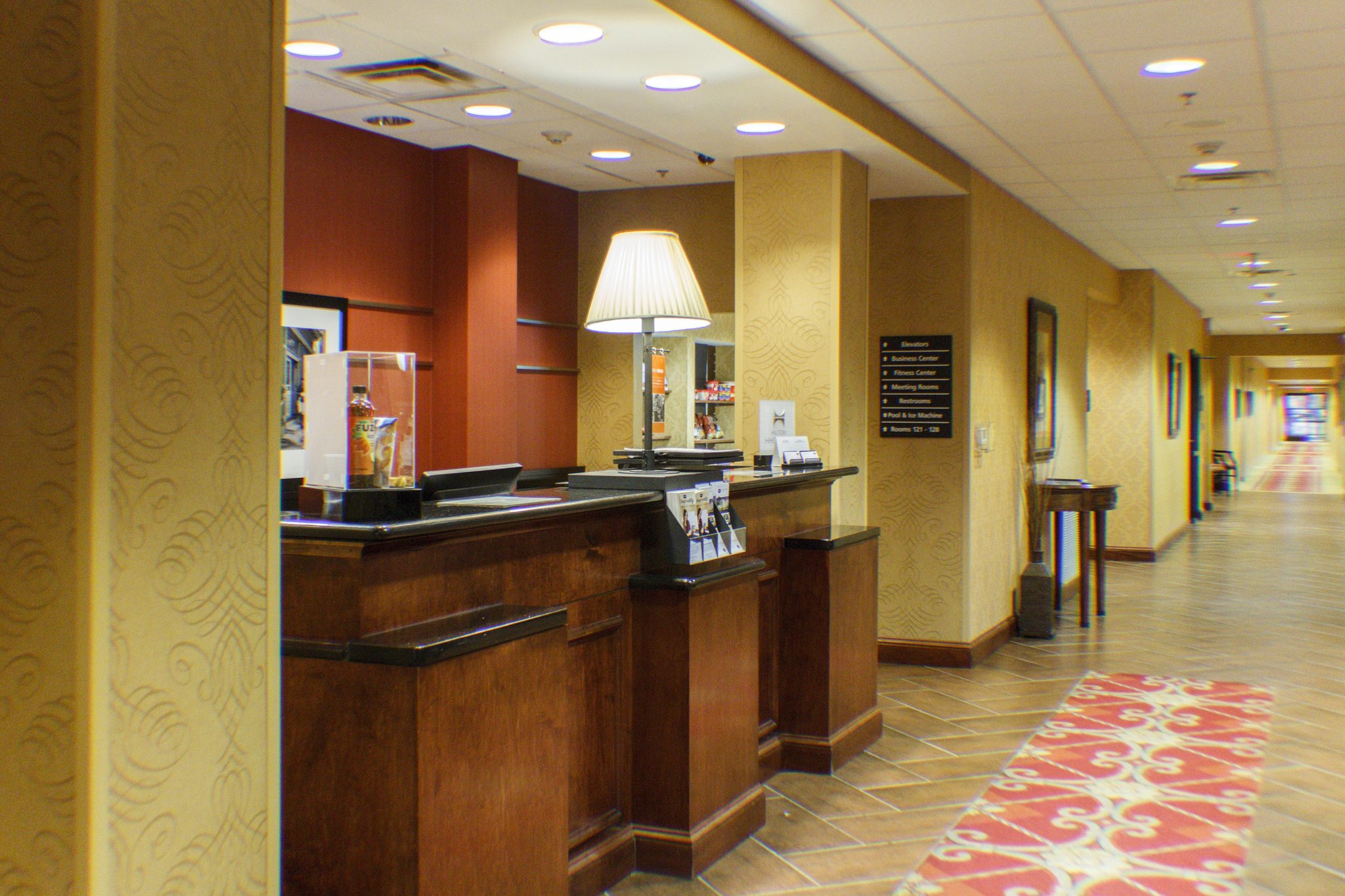 Hampton Inn & Suites Jennings