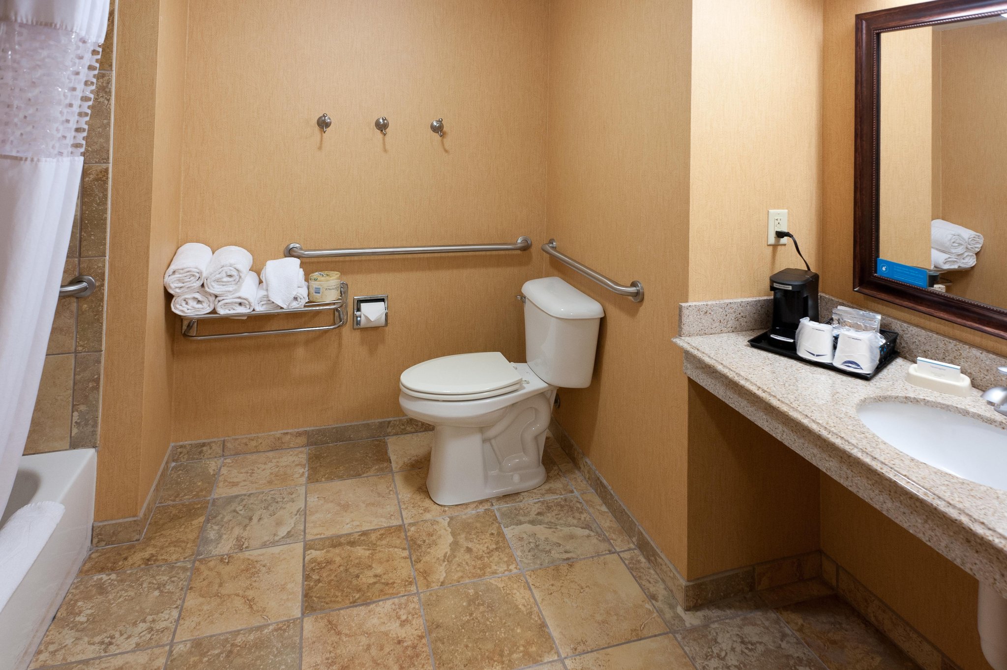 Hampton Inn & Suites Jennings