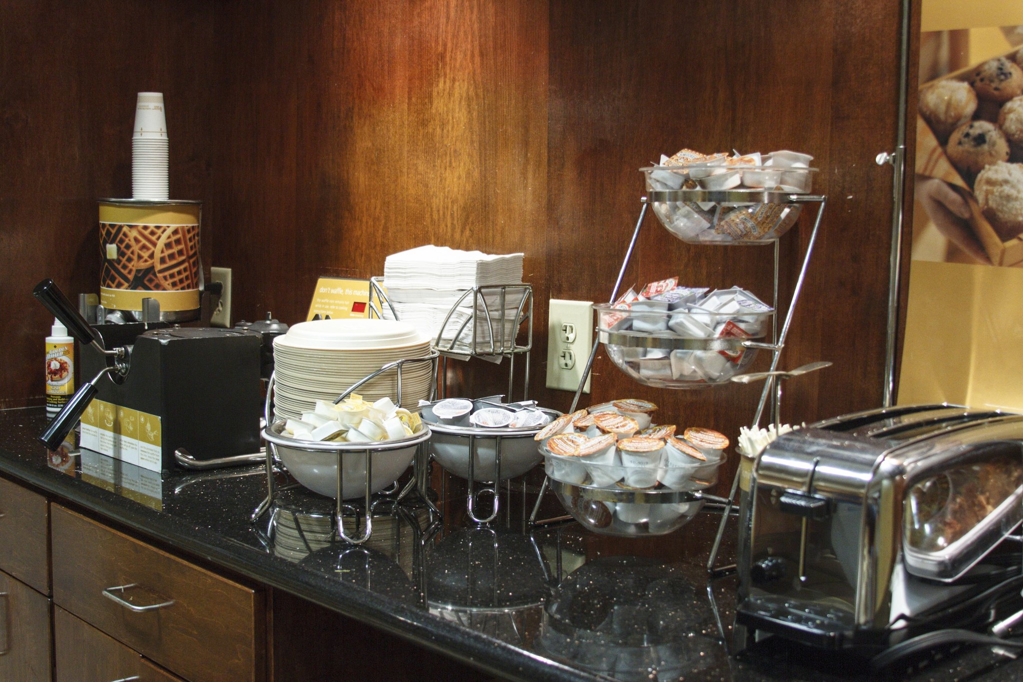 Hampton Inn & Suites Jennings