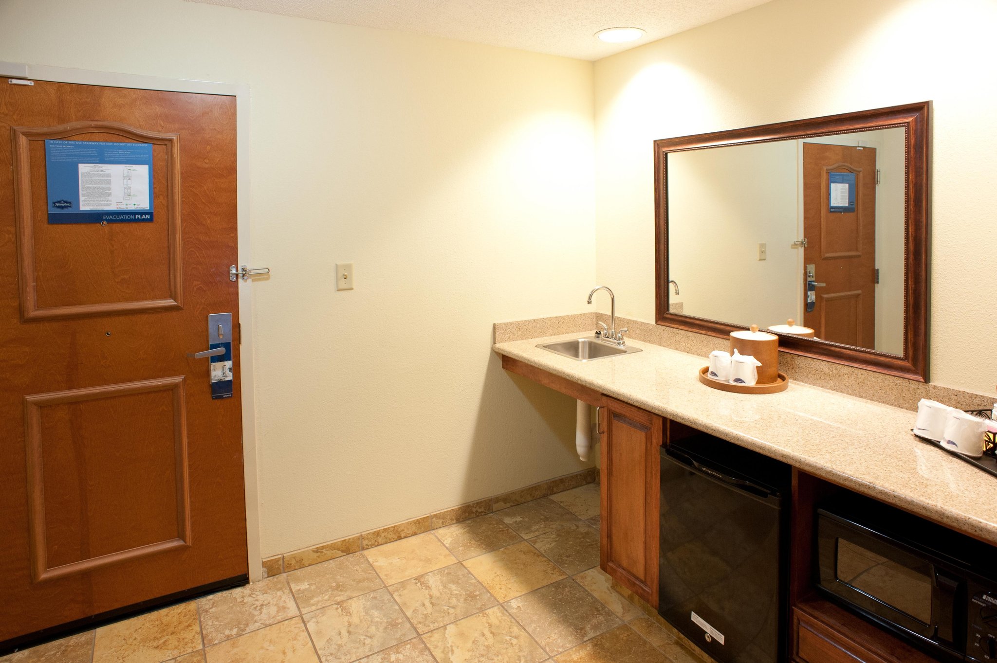 Hampton Inn & Suites Jennings