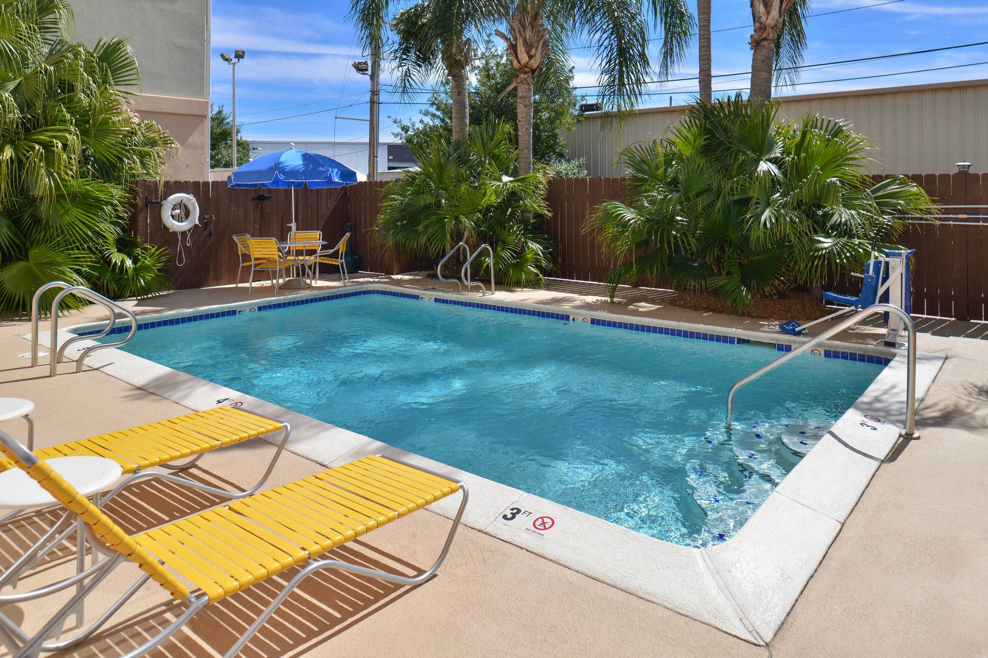 Holiday Inn Express Kenner - New Orleans Airport, an IHG Hotel