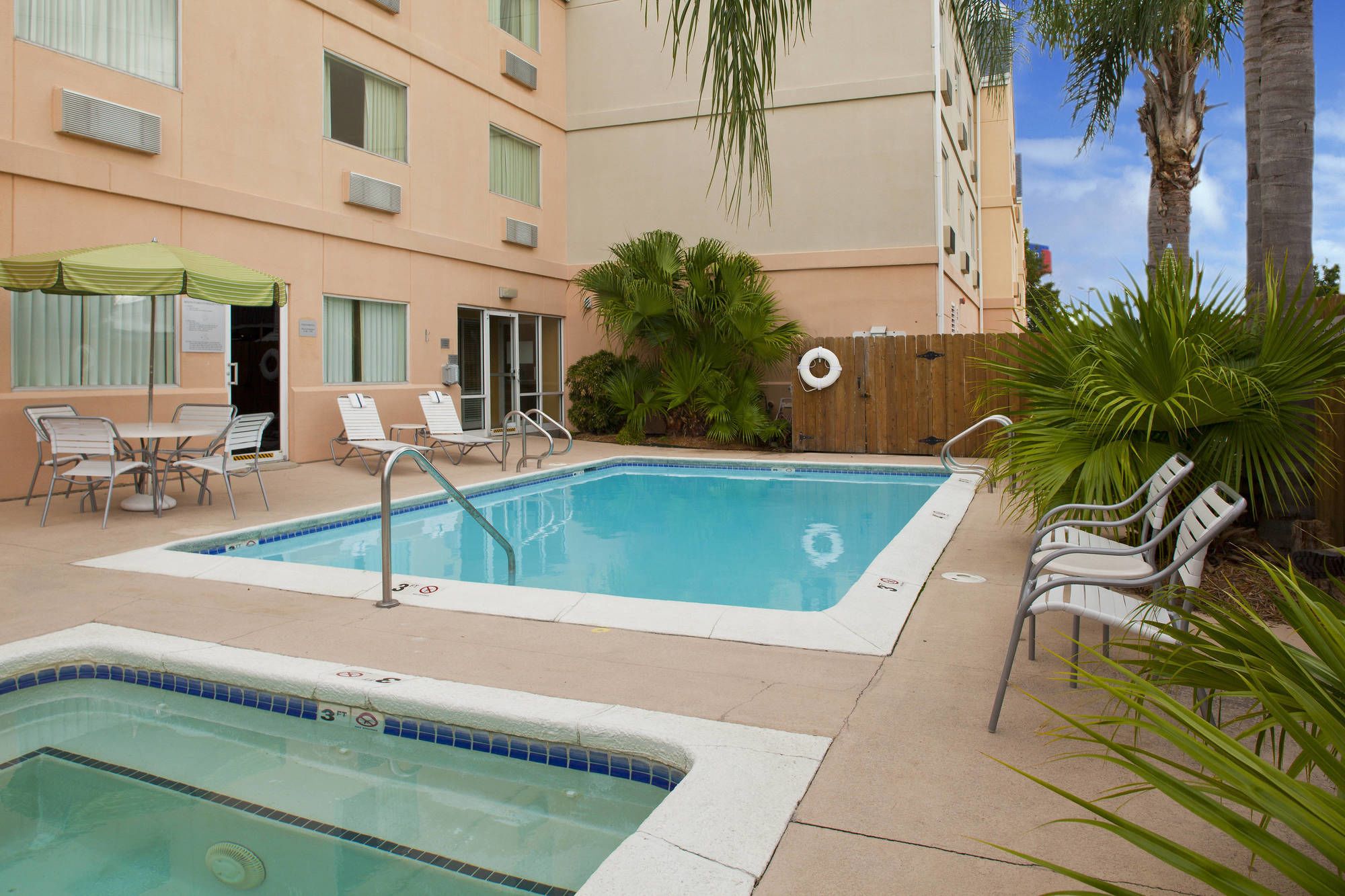 Holiday Inn Express Kenner - New Orleans Airport, an IHG Hotel