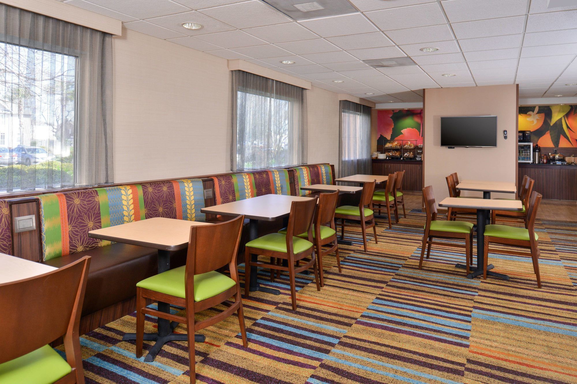 Holiday Inn Express Kenner - New Orleans Airport, an IHG Hotel