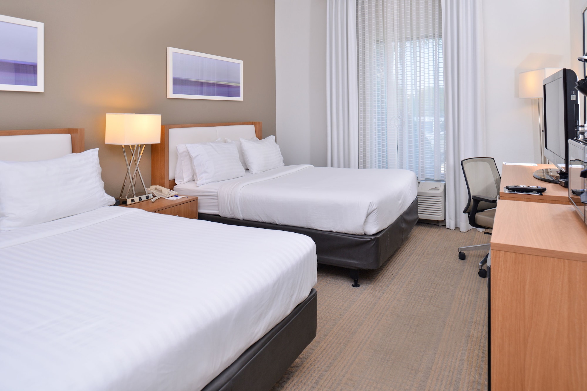 Holiday Inn Express Hotel & Suites New Orleans Airport South