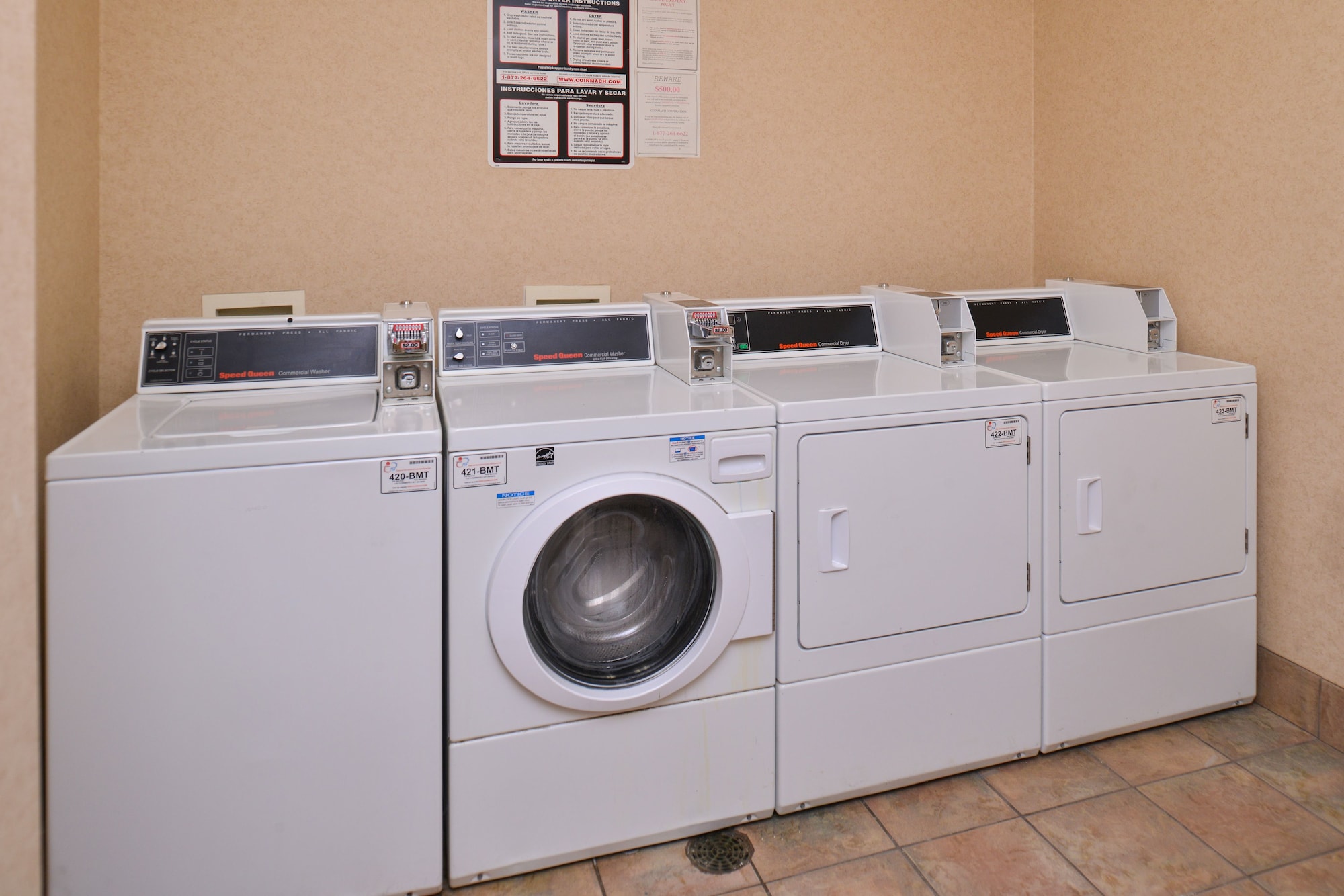 Holiday Inn Express Hotel & Suites New Orleans Airport South