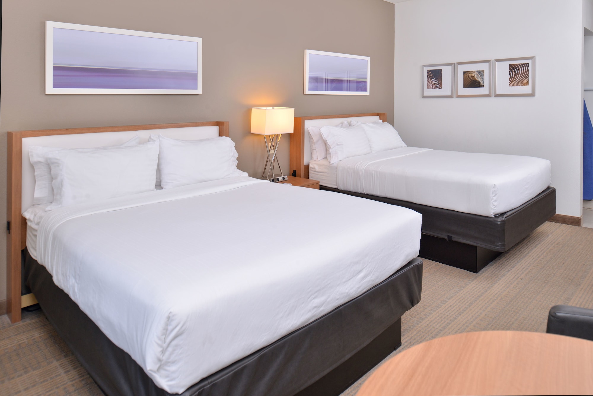 Holiday Inn Express Hotel & Suites New Orleans Airport South