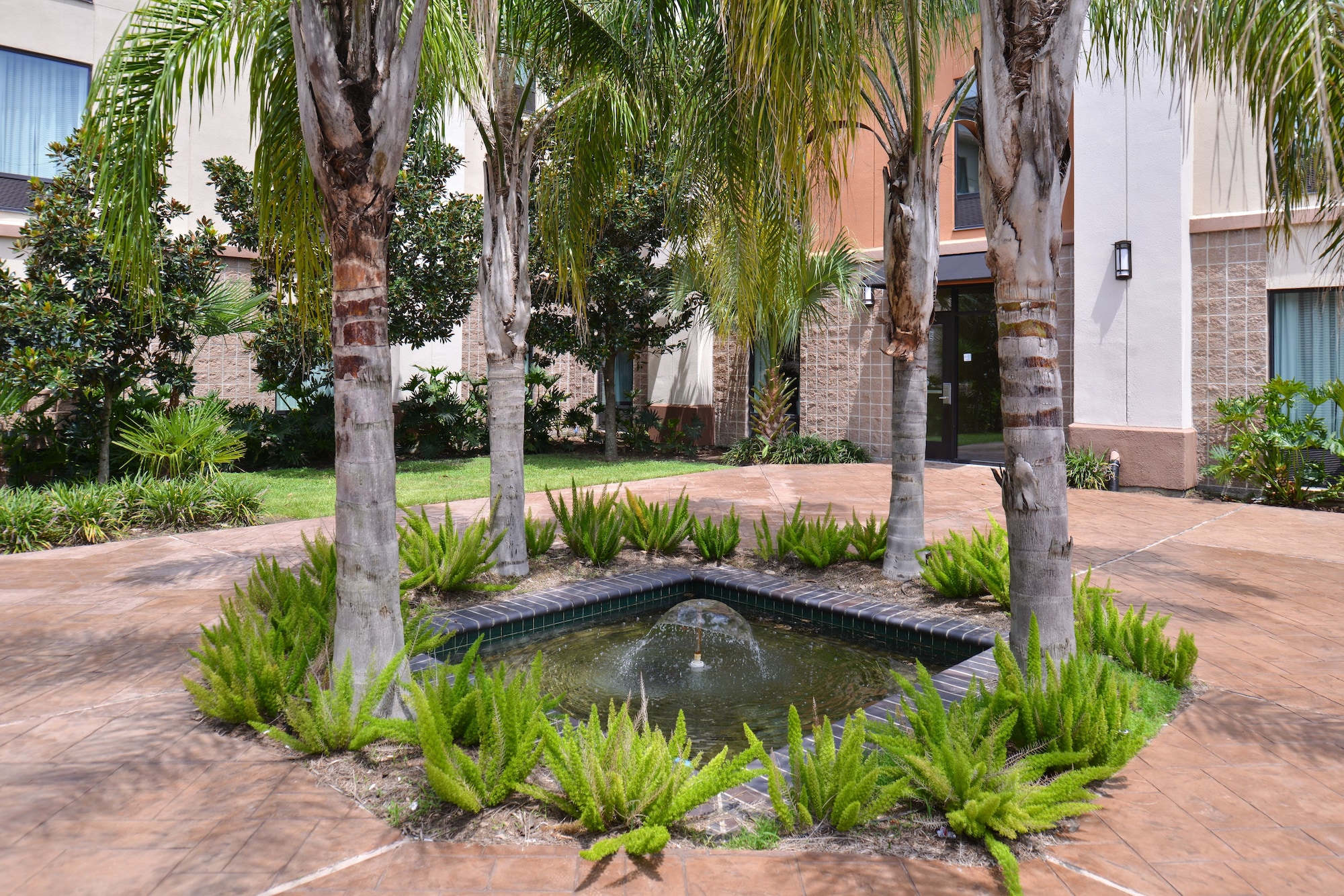 Holiday Inn Express Hotel & Suites New Orleans Airport South