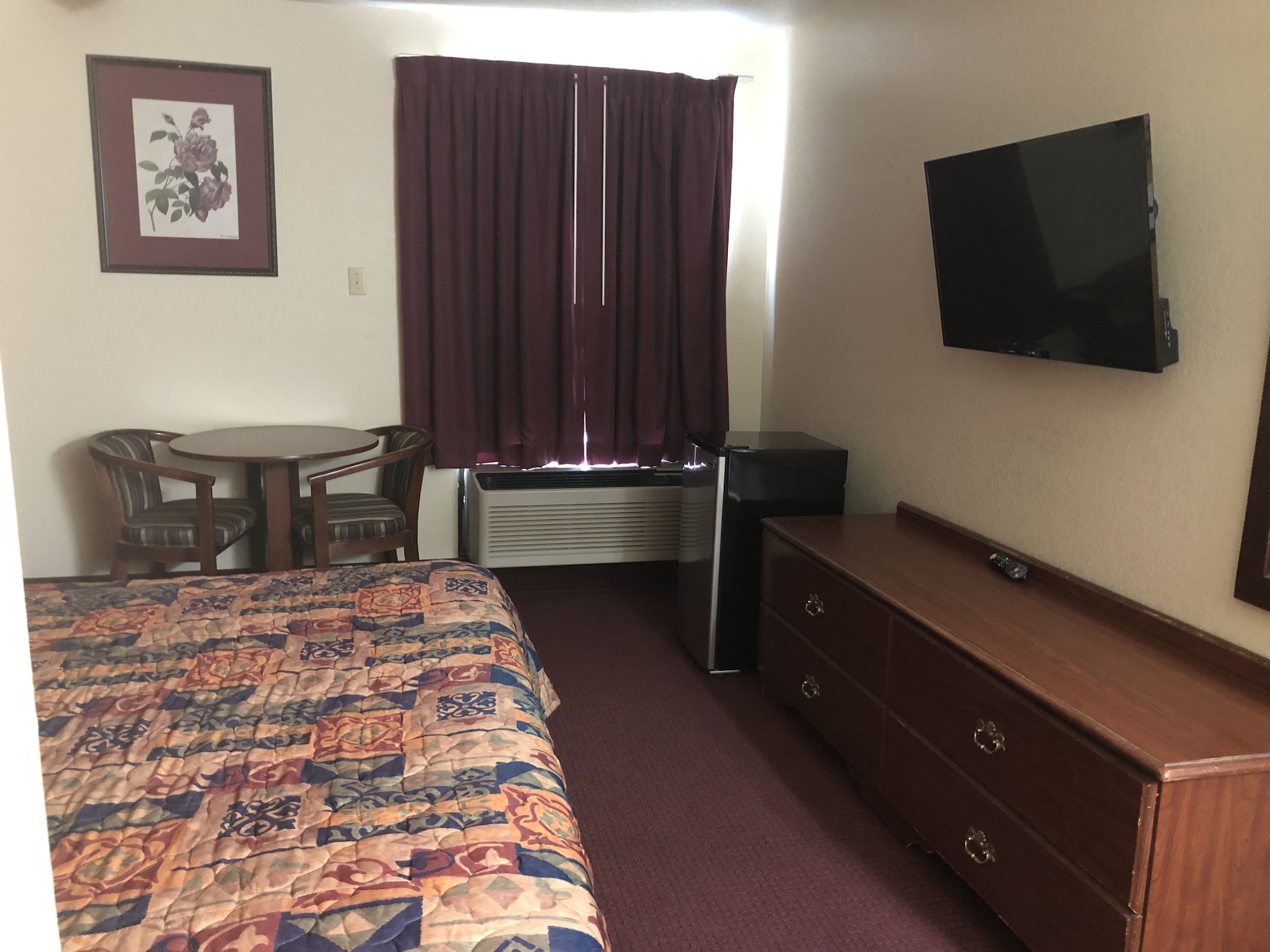 Super 8 by Wyndham Kinder/Coushatta near Casino
