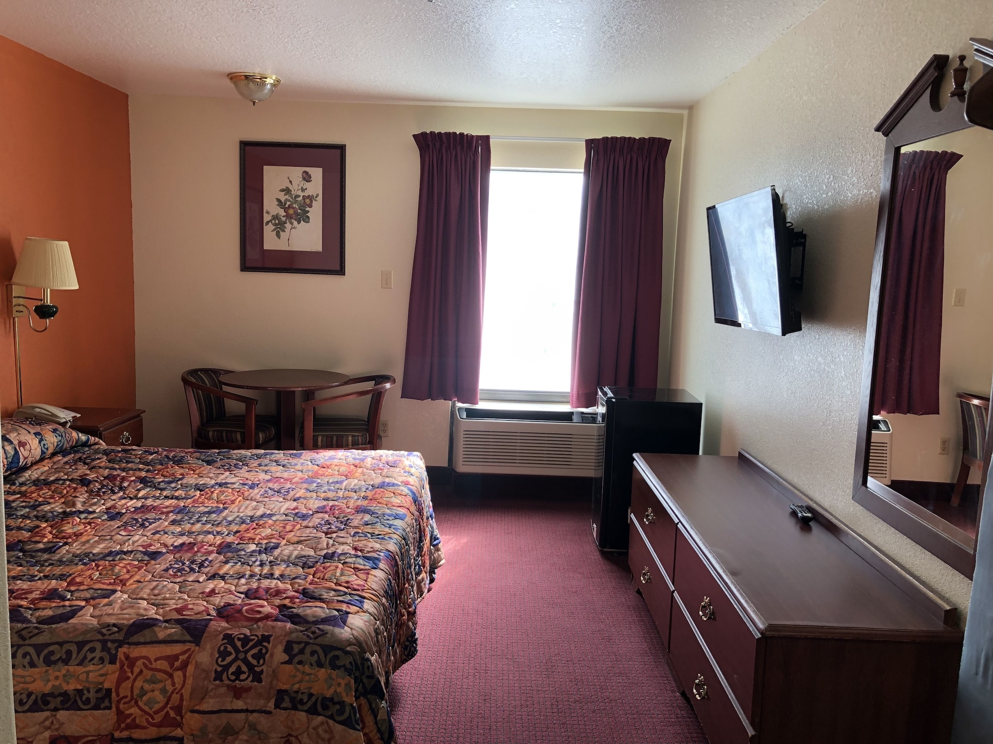 Super 8 by Wyndham Kinder/Coushatta near Casino