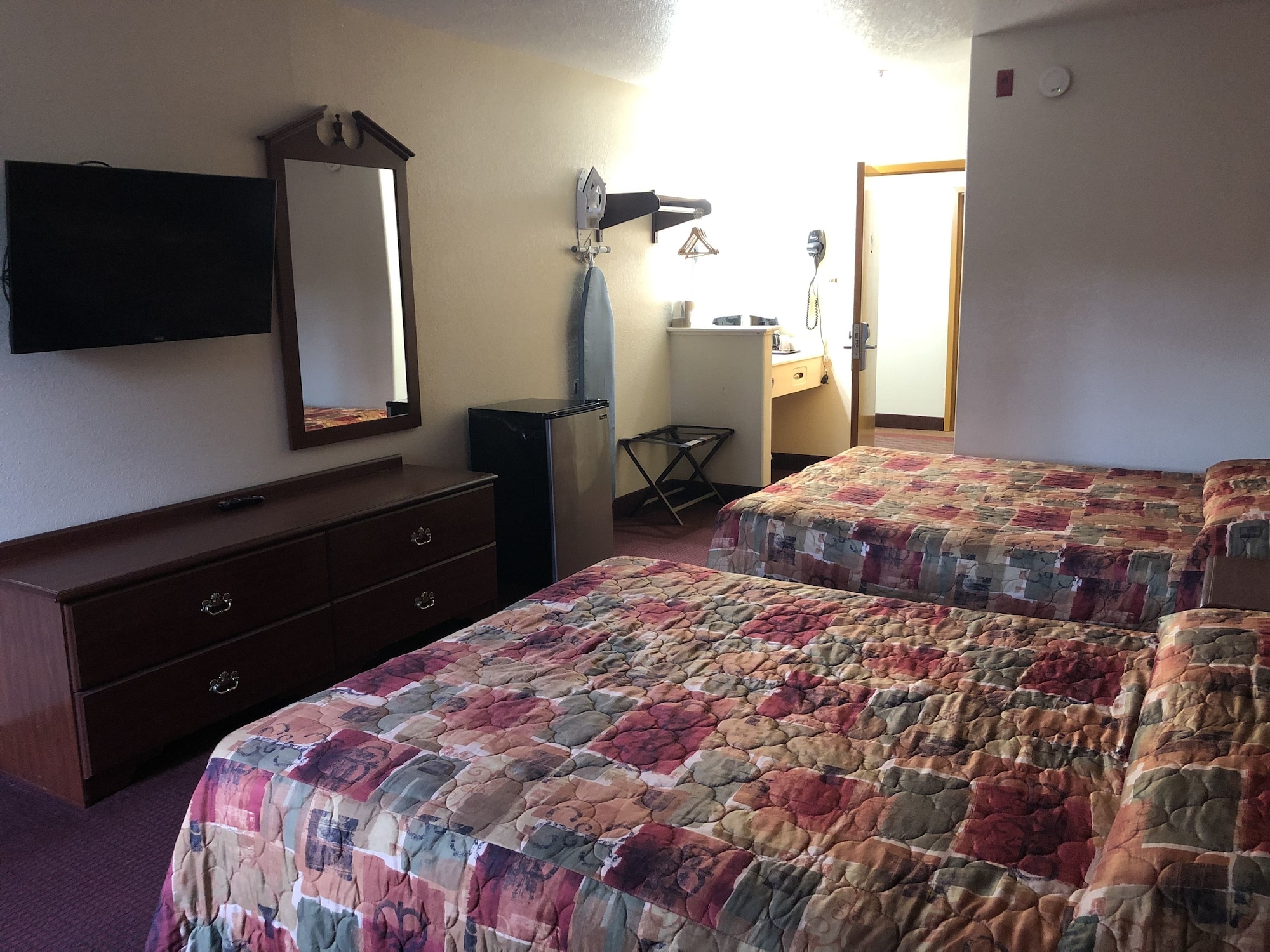 Super 8 by Wyndham Kinder/Coushatta near Casino