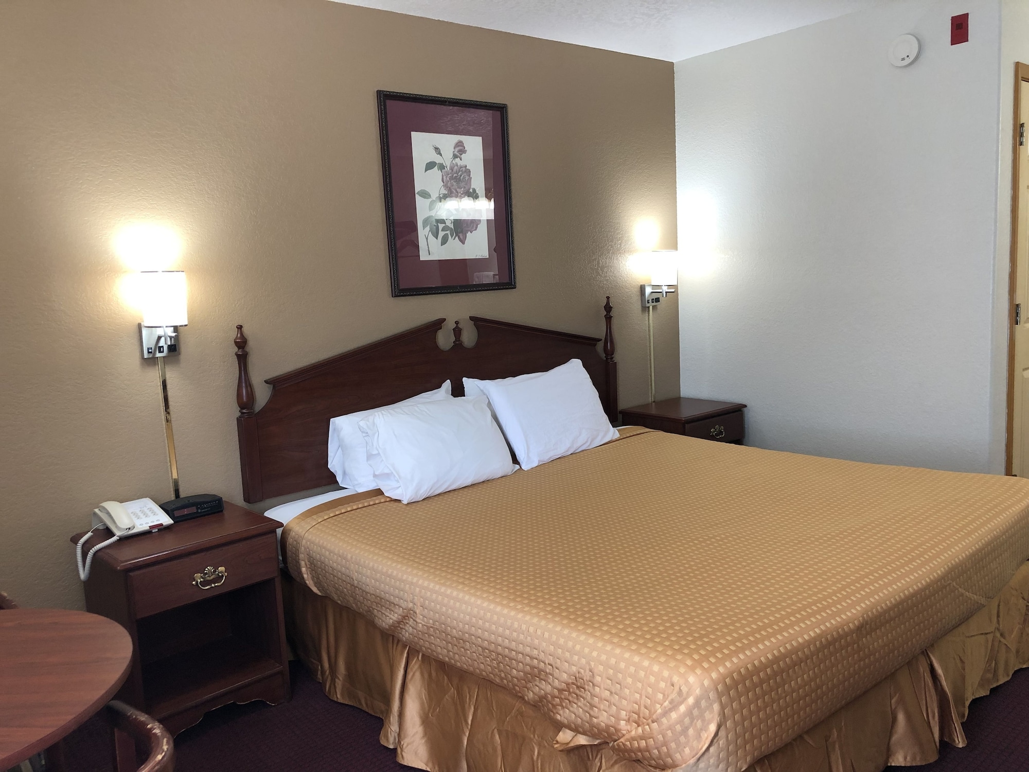 Super 8 by Wyndham Kinder/Coushatta near Casino