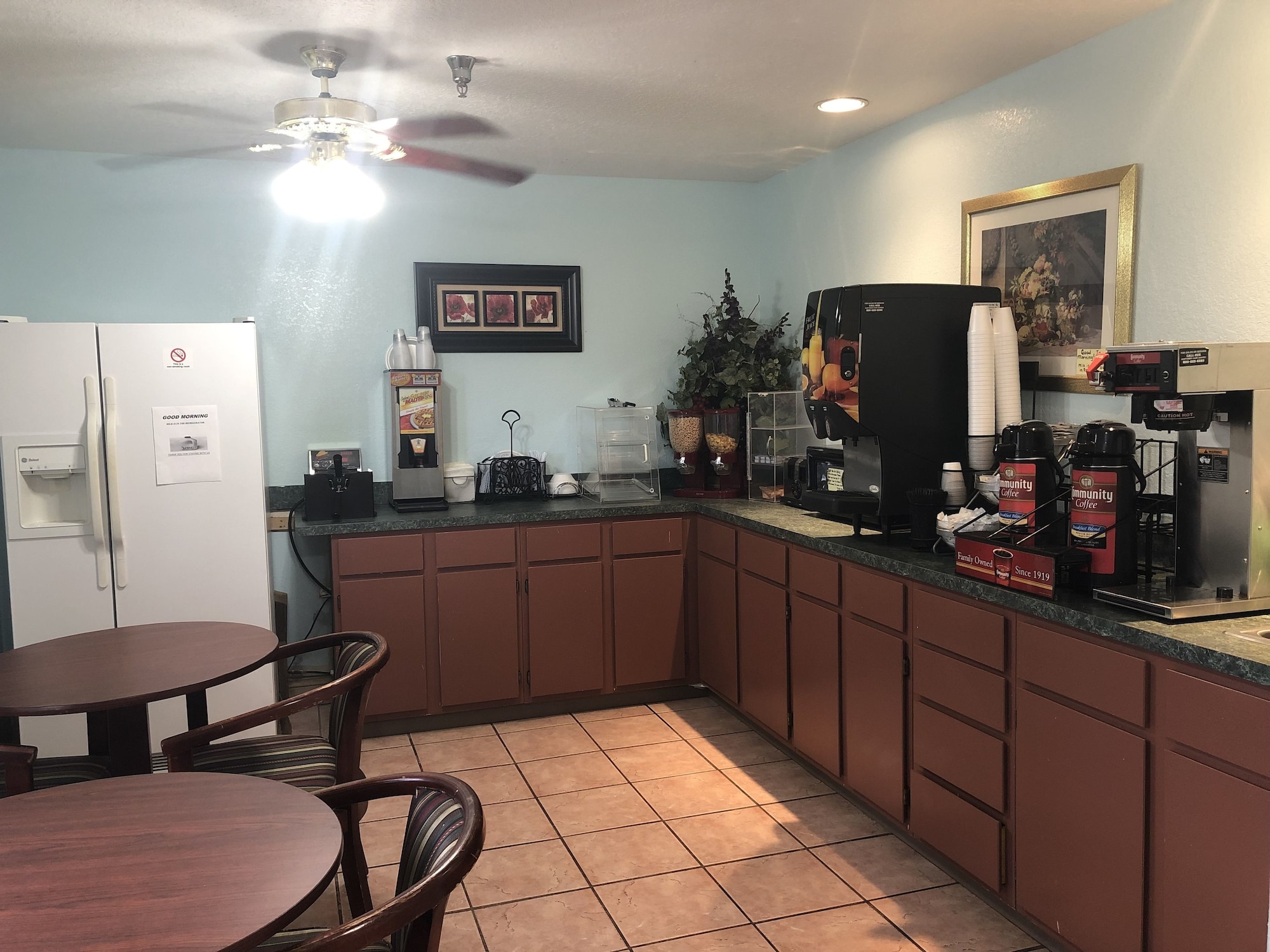Super 8 by Wyndham Kinder/Coushatta near Casino