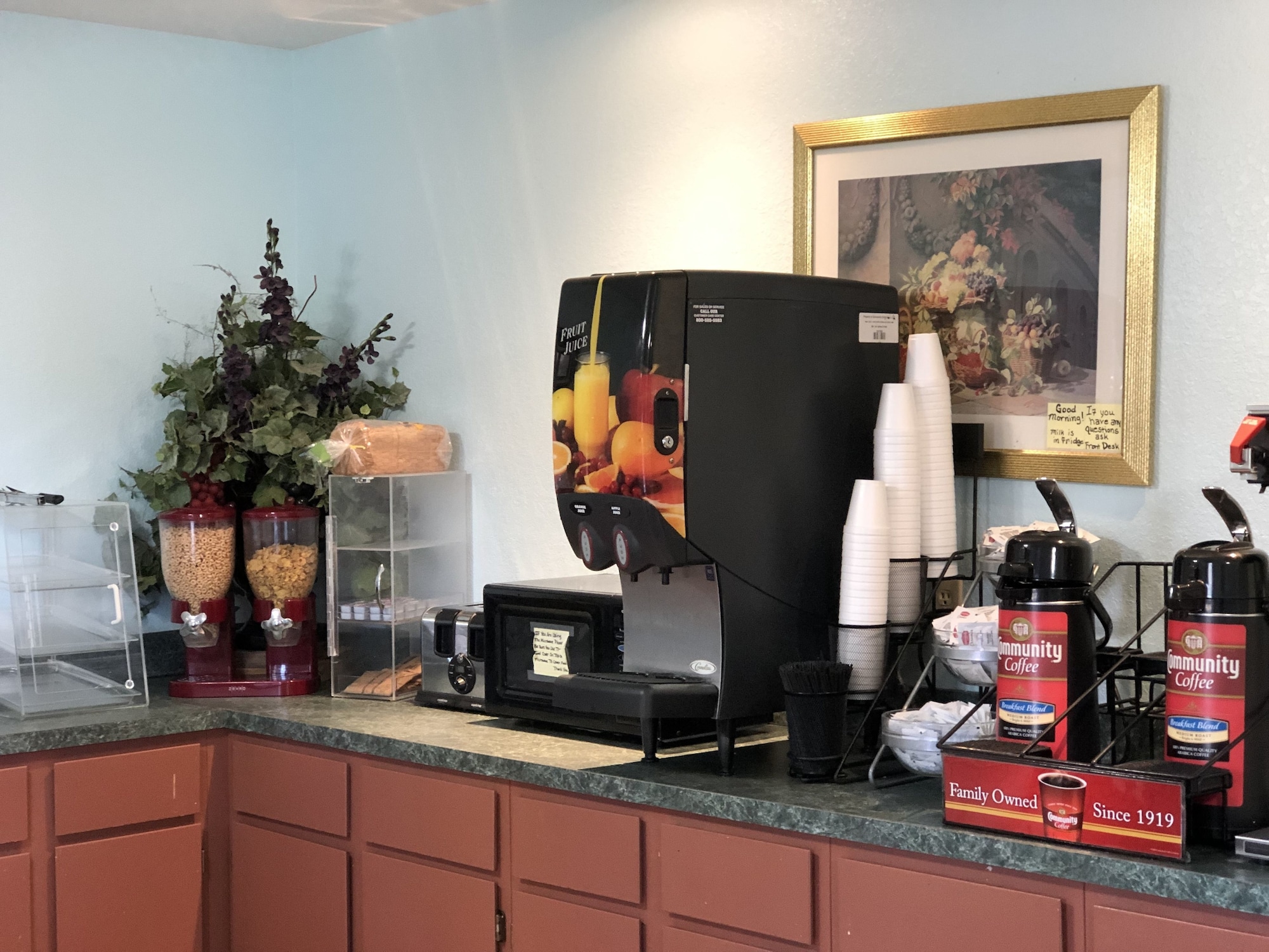 Super 8 by Wyndham Kinder/Coushatta near Casino