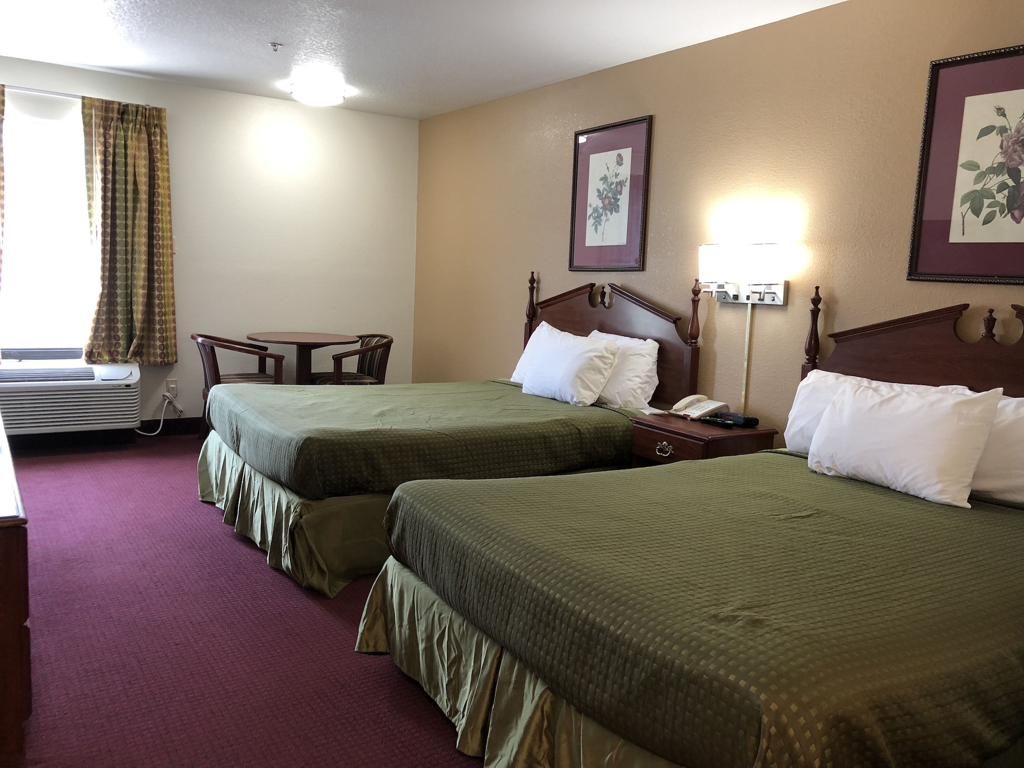 Super 8 by Wyndham Kinder/Coushatta near Casino