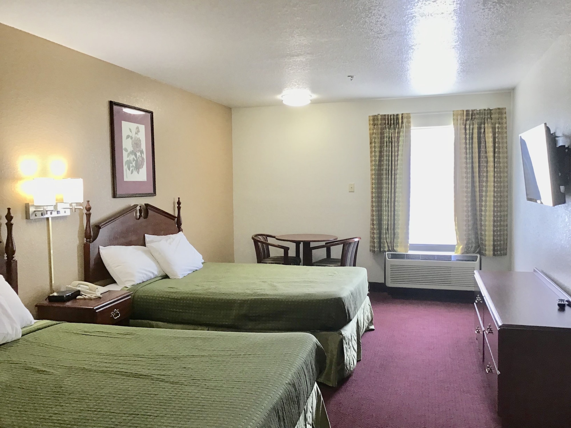 Super 8 by Wyndham Kinder/Coushatta near Casino