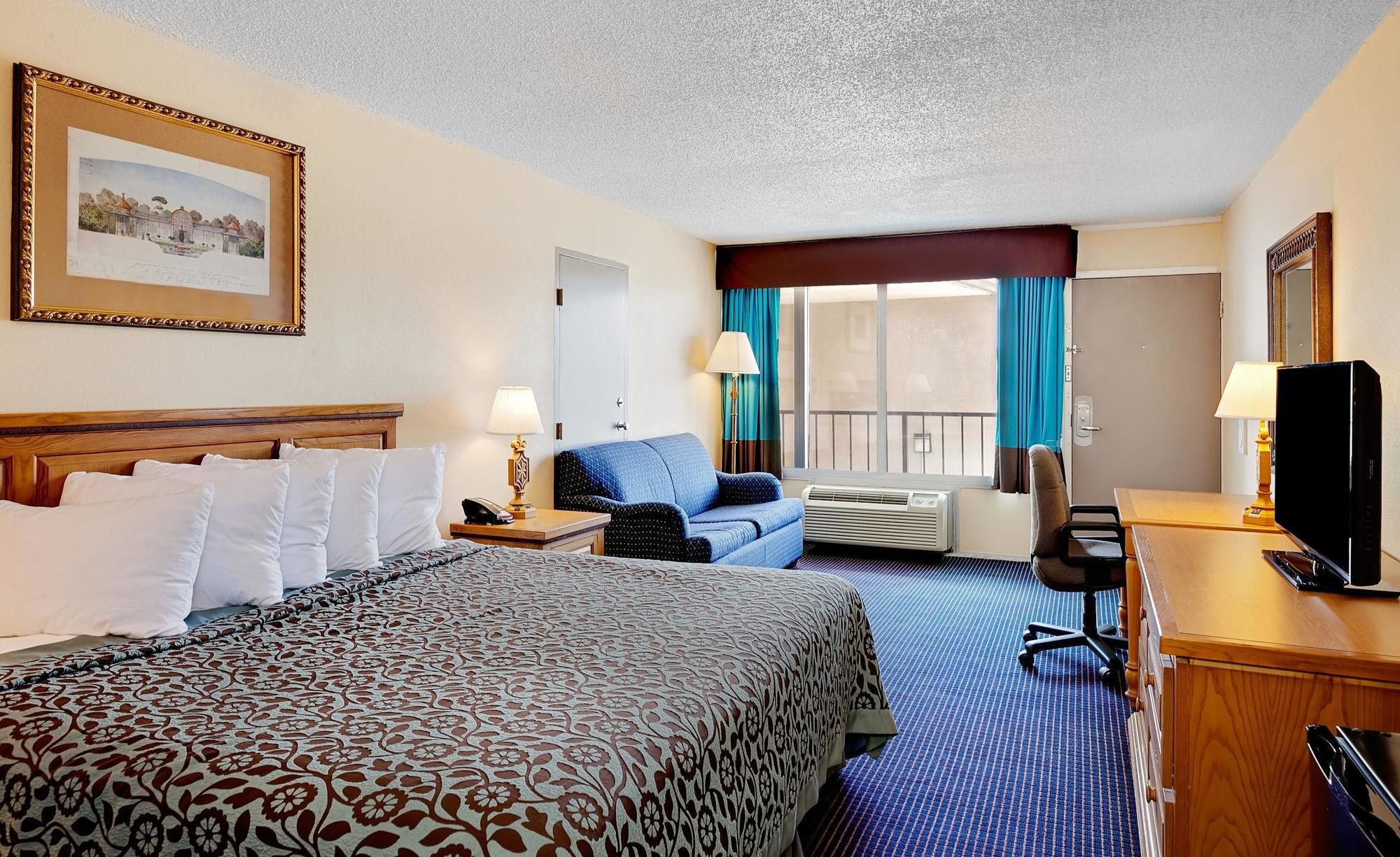 Days Inn by Wyndham Lafayette Near Lafayette Airport