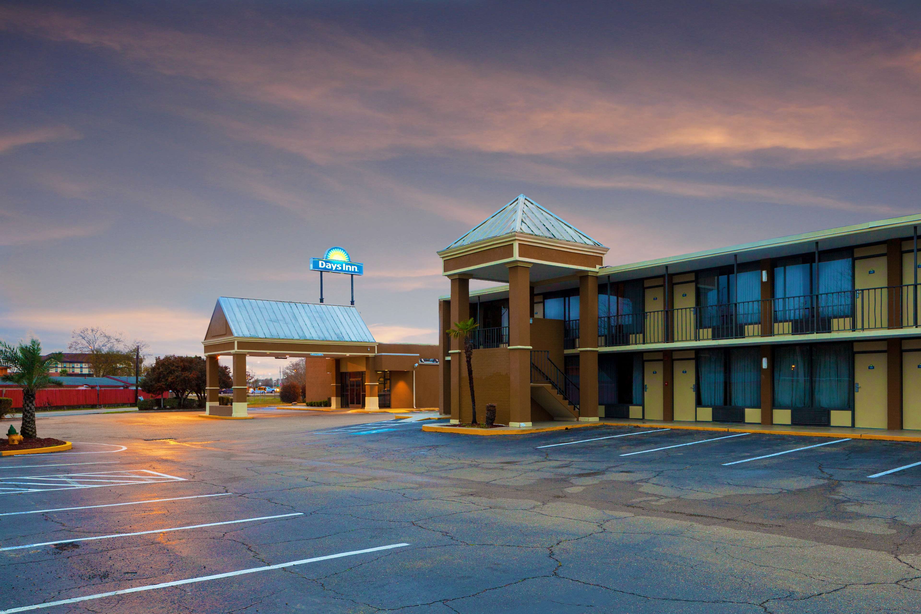 Smart Stay Lafayette