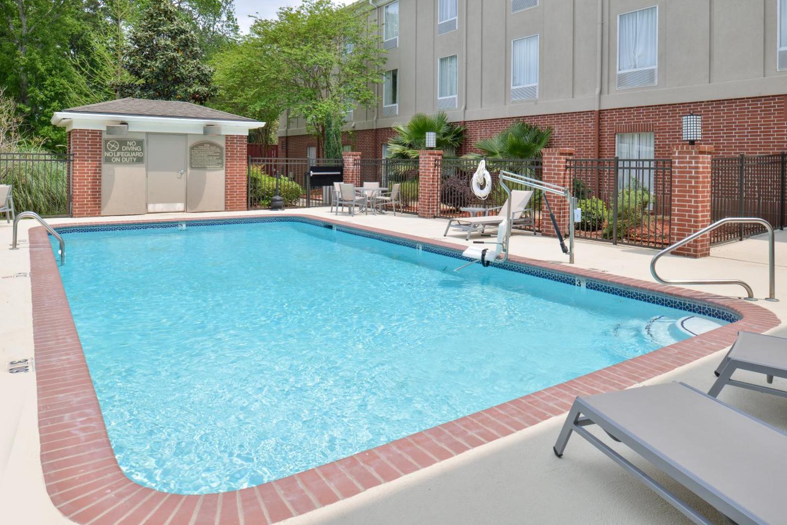Holiday Inn Express & Suites Lafayette
