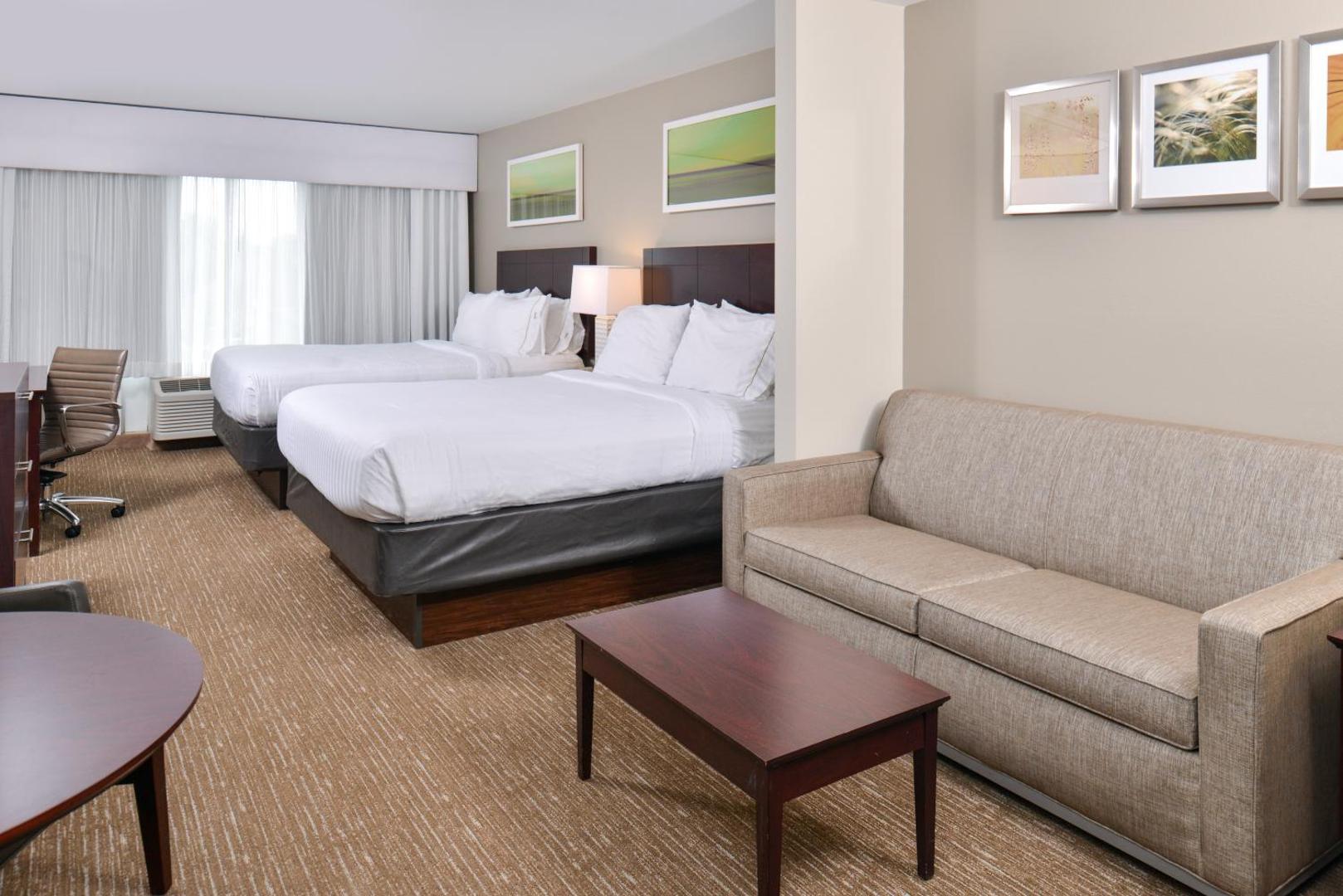 Holiday Inn Express & Suites Lafayette
