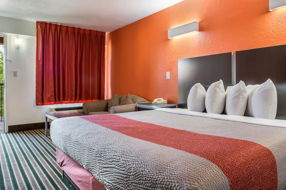 Motel 6 Lafayette