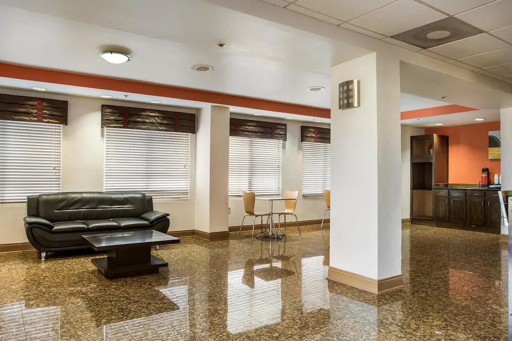 Motel 6 Lafayette
