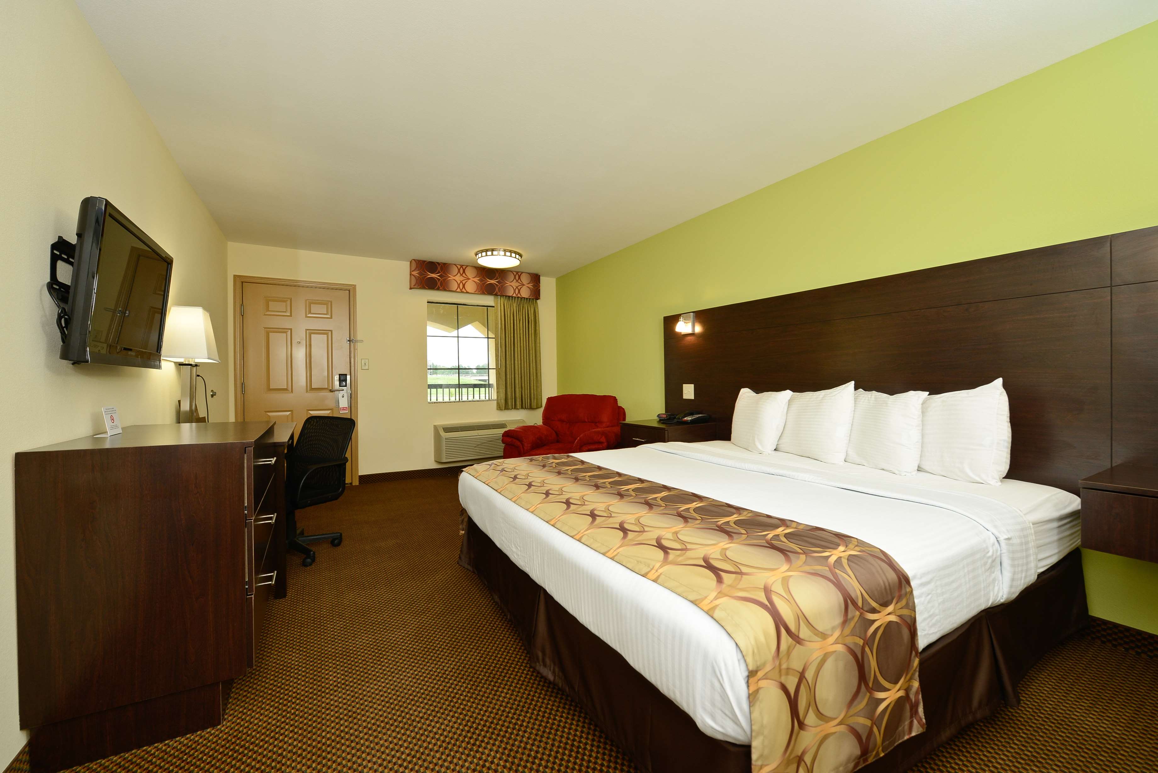 Americas Best Value Inn & Suites - Lake Charles / I-210 Exit 11