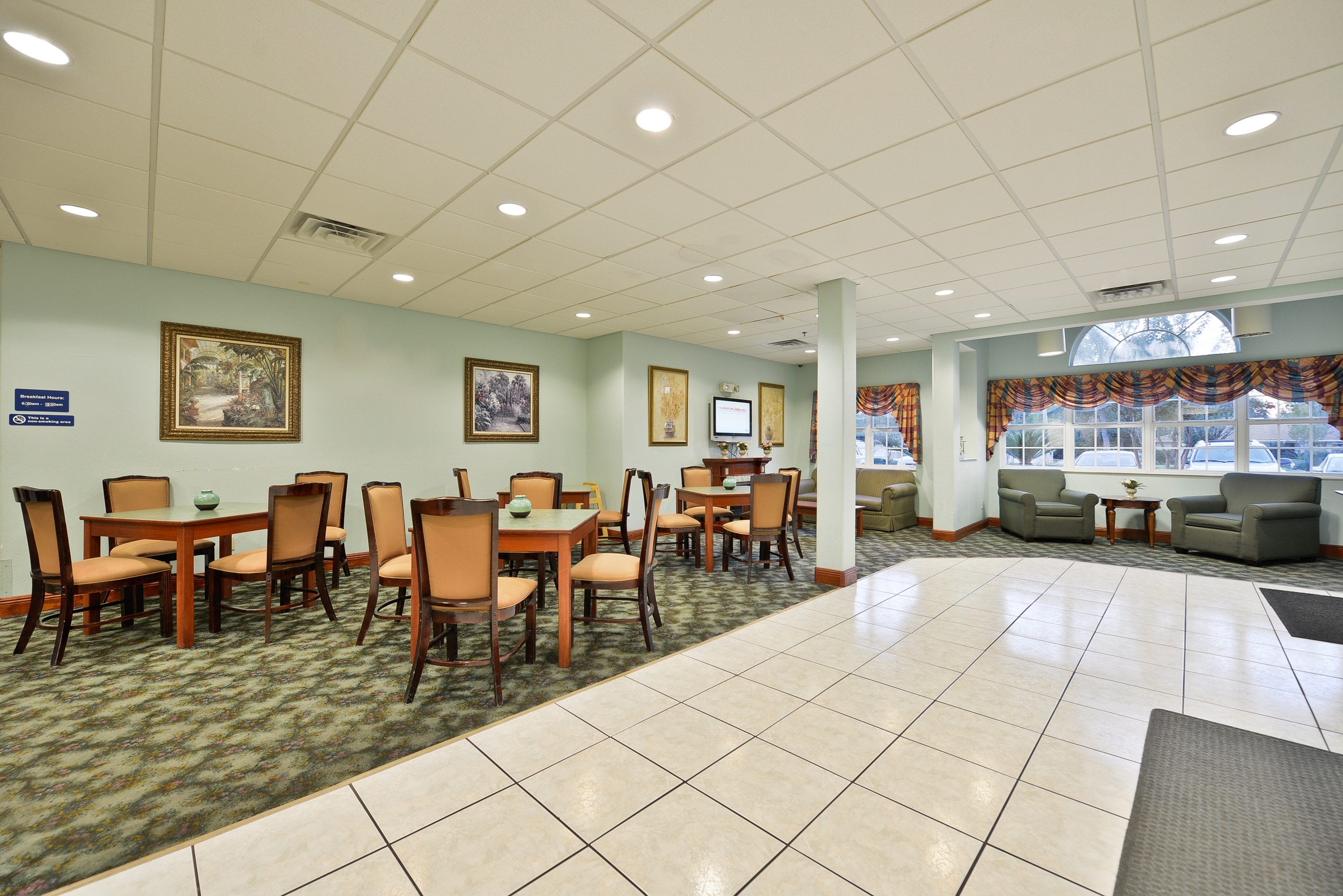 Americas Best Value Inn & Suites - Lake Charles / I-210 Exit 5