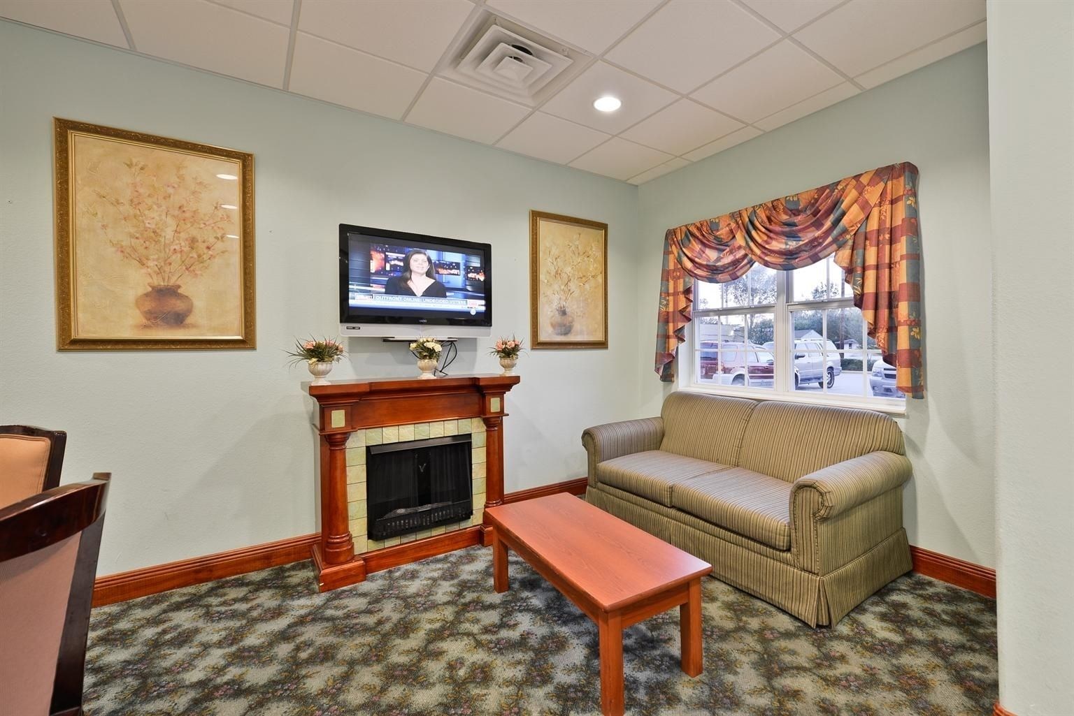 Americas Best Value Inn & Suites - Lake Charles / I-210 Exit 5