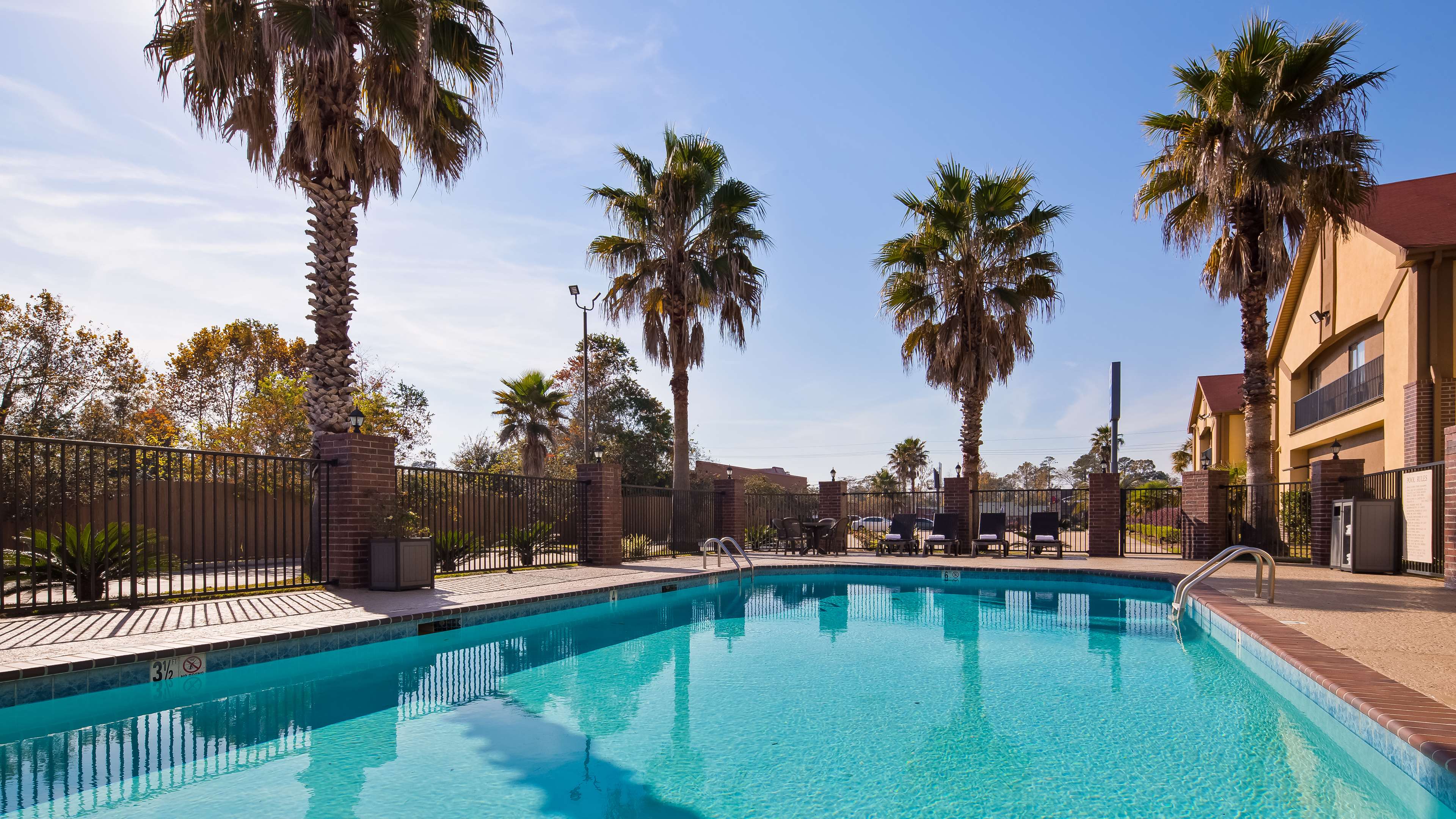 Best Western Bayou Inn & Suites