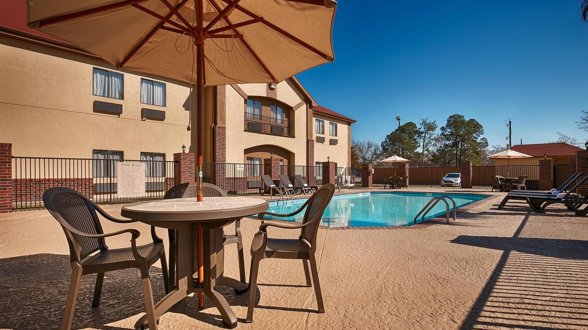 Best Western Bayou Inn & Suites