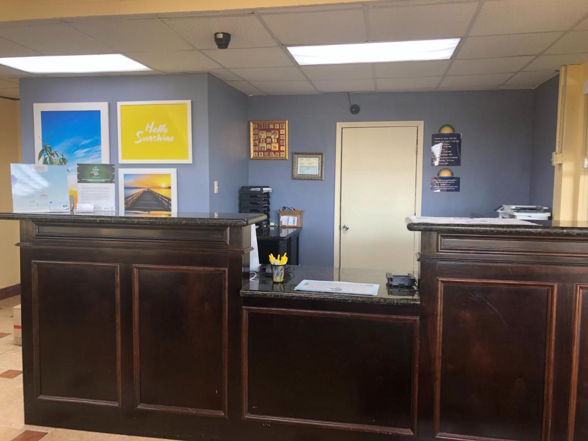 Days Inn by Wyndham Lake Charles