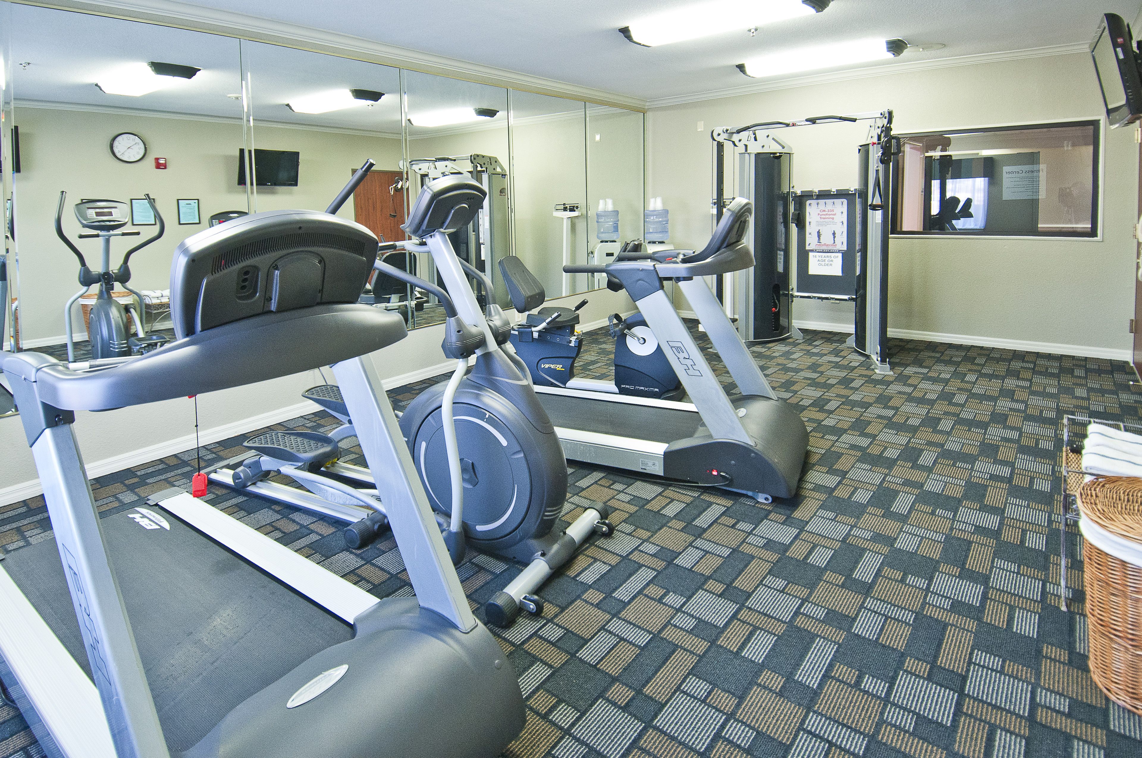 Holiday Inn Express Hotel & Suites Lake Charles