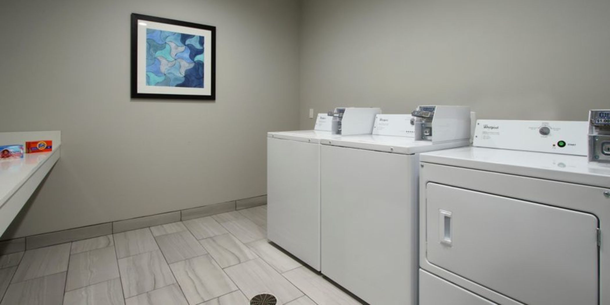 Holiday Inn Express & Suites Lake Charles South Casino Area