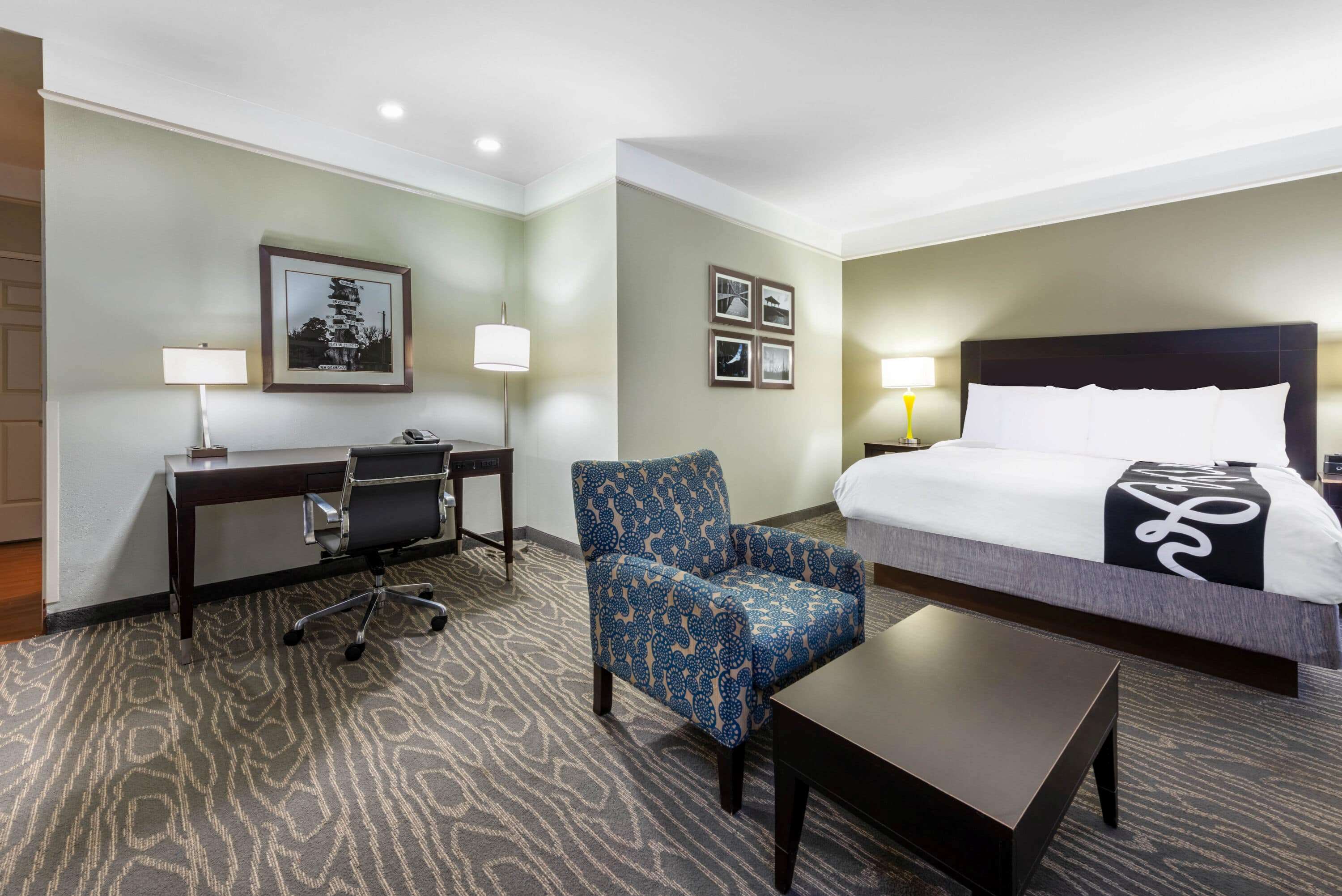 La Quinta Inn & Suites by Wyndham Lake Charles Casino Area