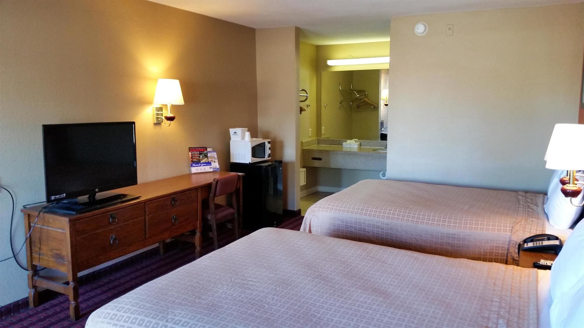 Lake Charles Inn