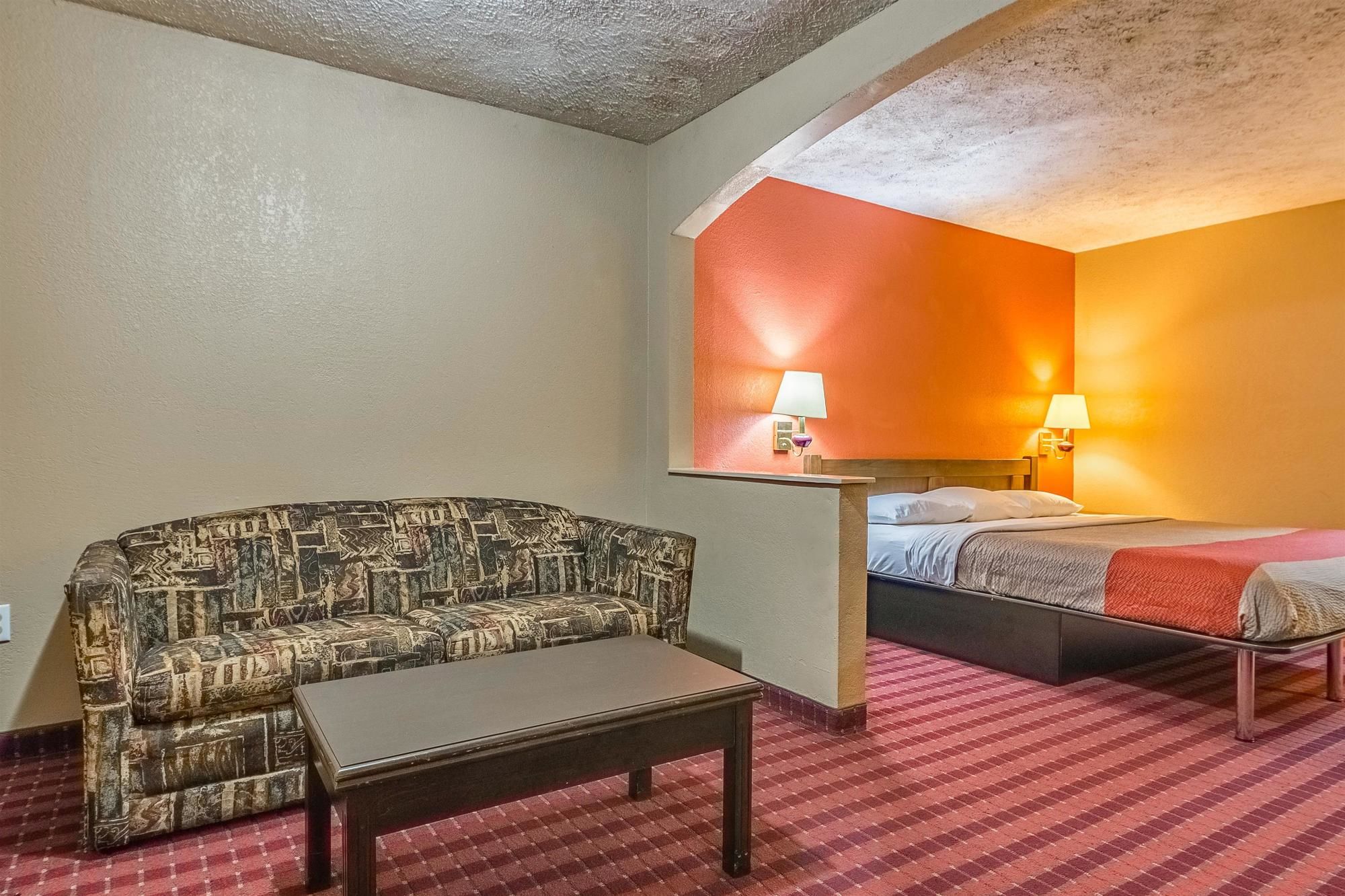 Lake Charles Inn