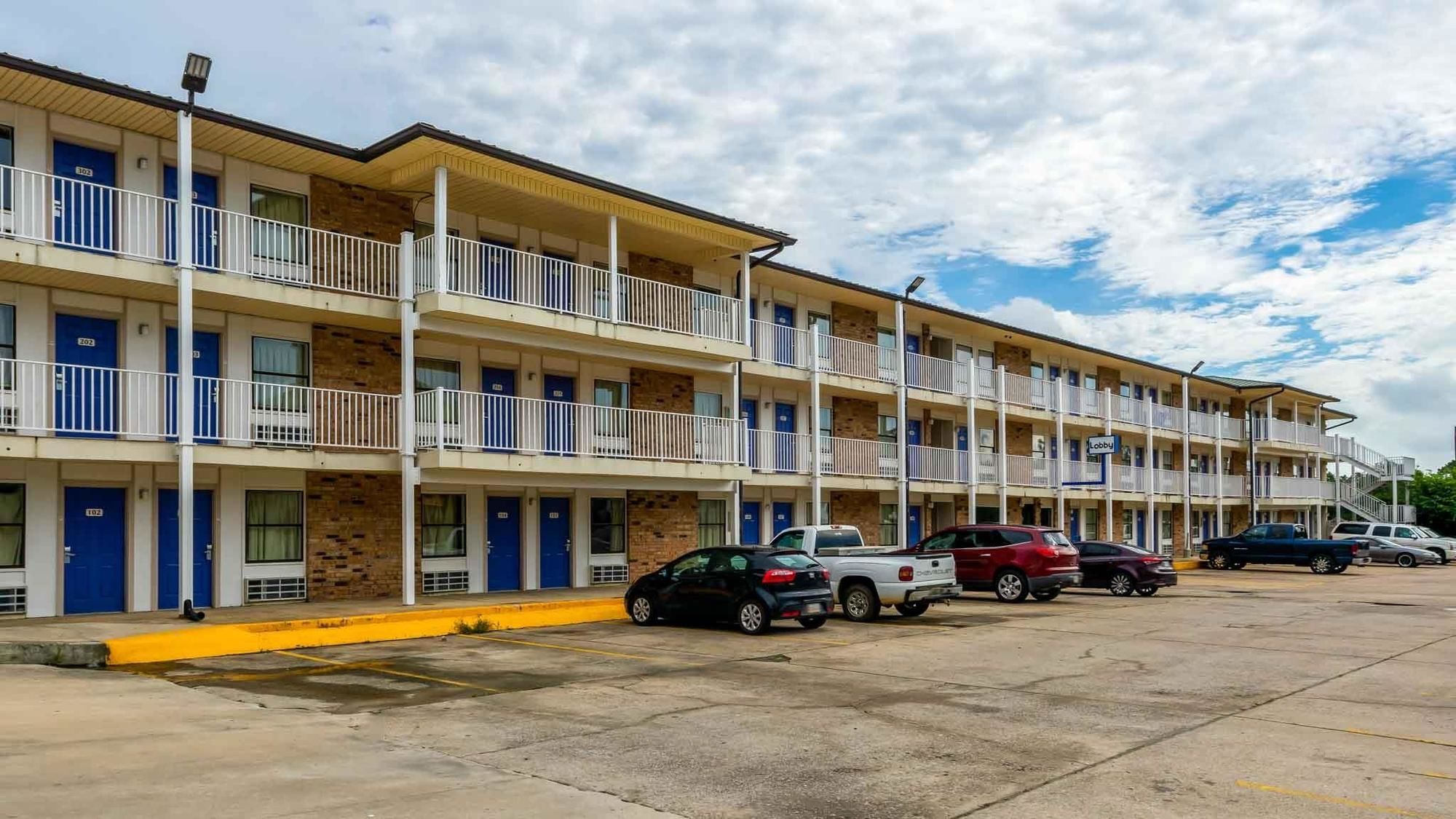 Motel 6 Lake Charles On The Bayou