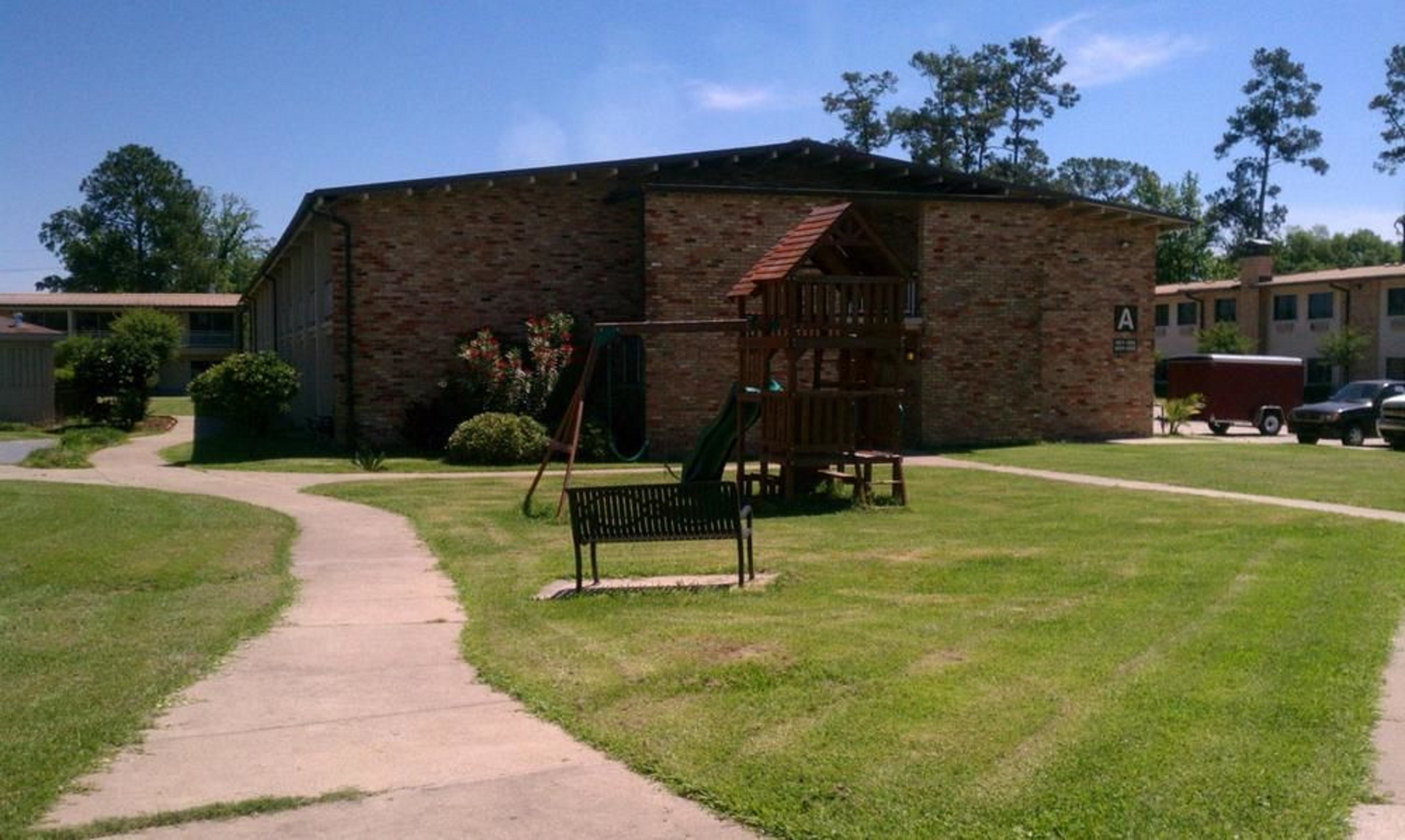 Richmond Suites Hotel