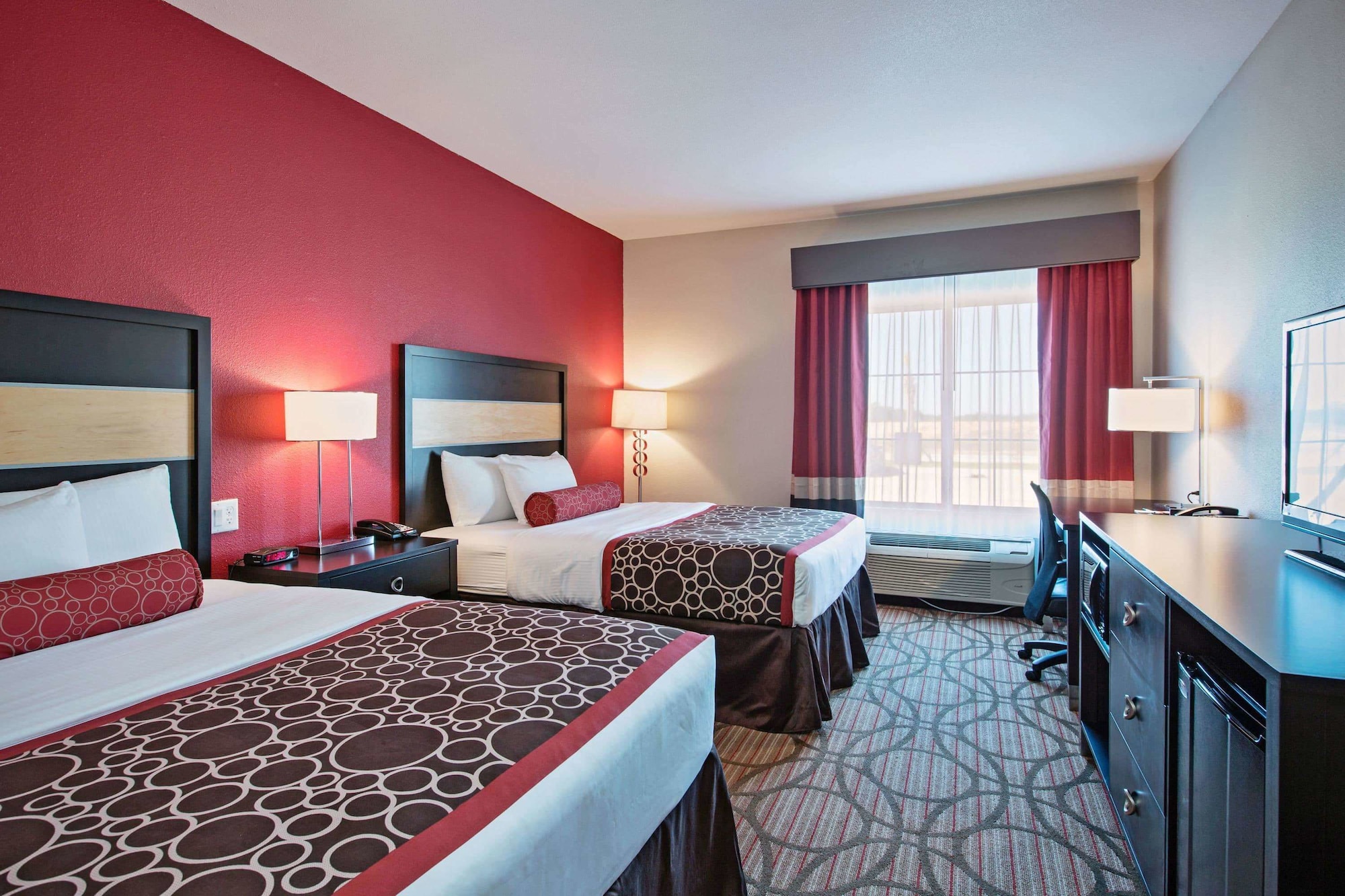 La Quinta Inn & Suites by Wyndham Leesville Ft. Polk